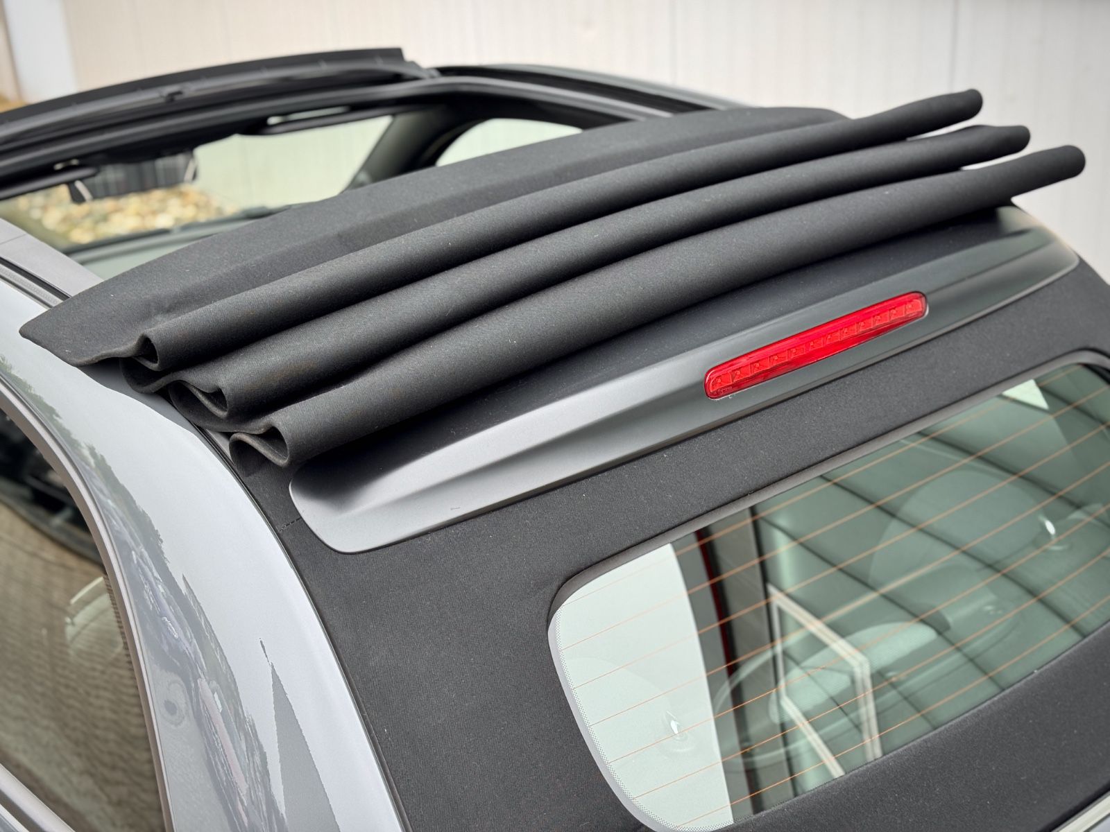 Fahrzeugabbildung Fiat 500 1.0 GSE Hybrid Cabriolet Lounge *U-CONNECT*