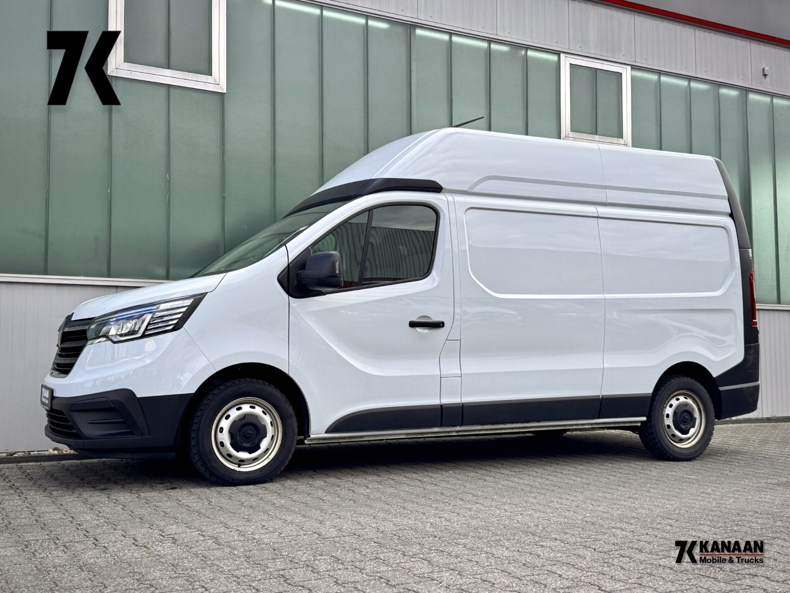 Fahrzeugabbildung Renault Trafic Kasten L2H2 3,0t Komfort *HOCHDACH*