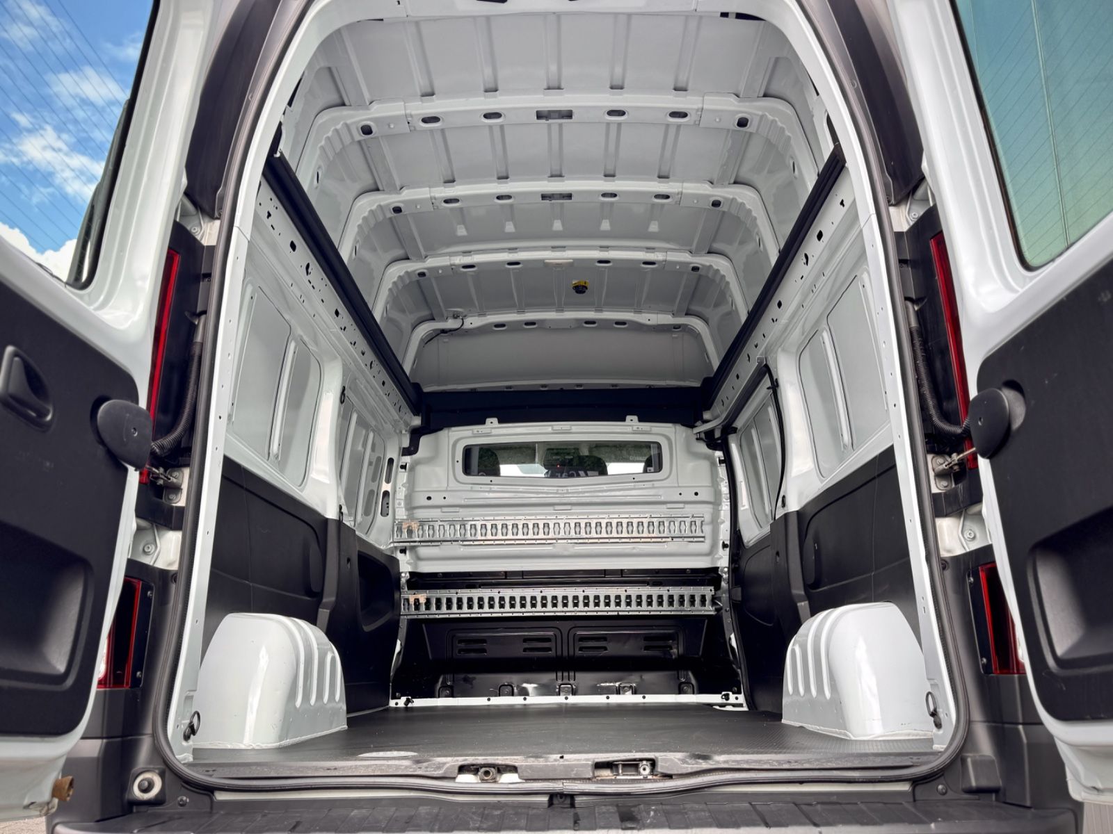 Fahrzeugabbildung Renault Trafic Kasten L2H2 3,0t Komfort *HOCHDACH*