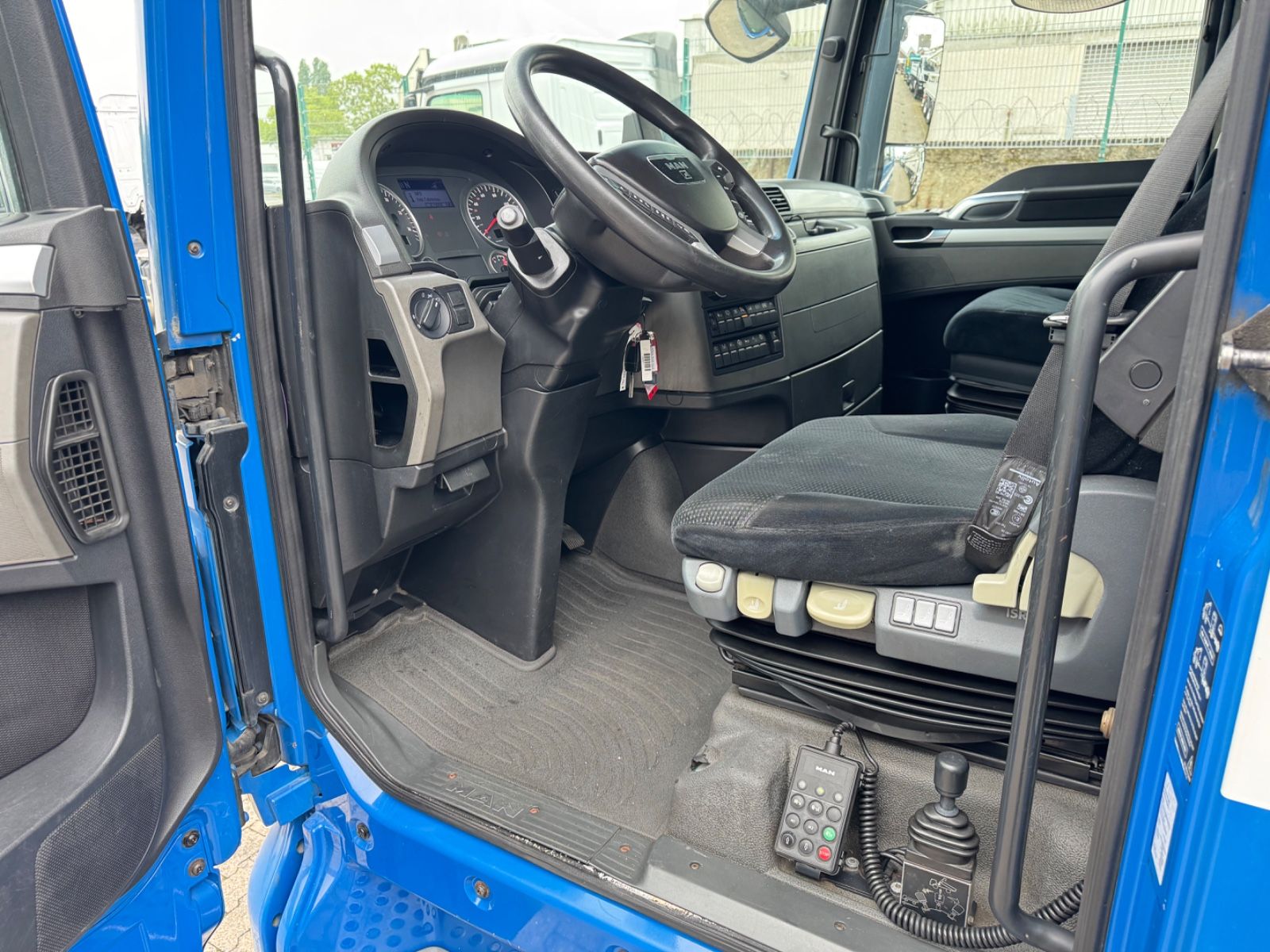 Fahrzeugabbildung MAN 18.480 XXL  EURO 5