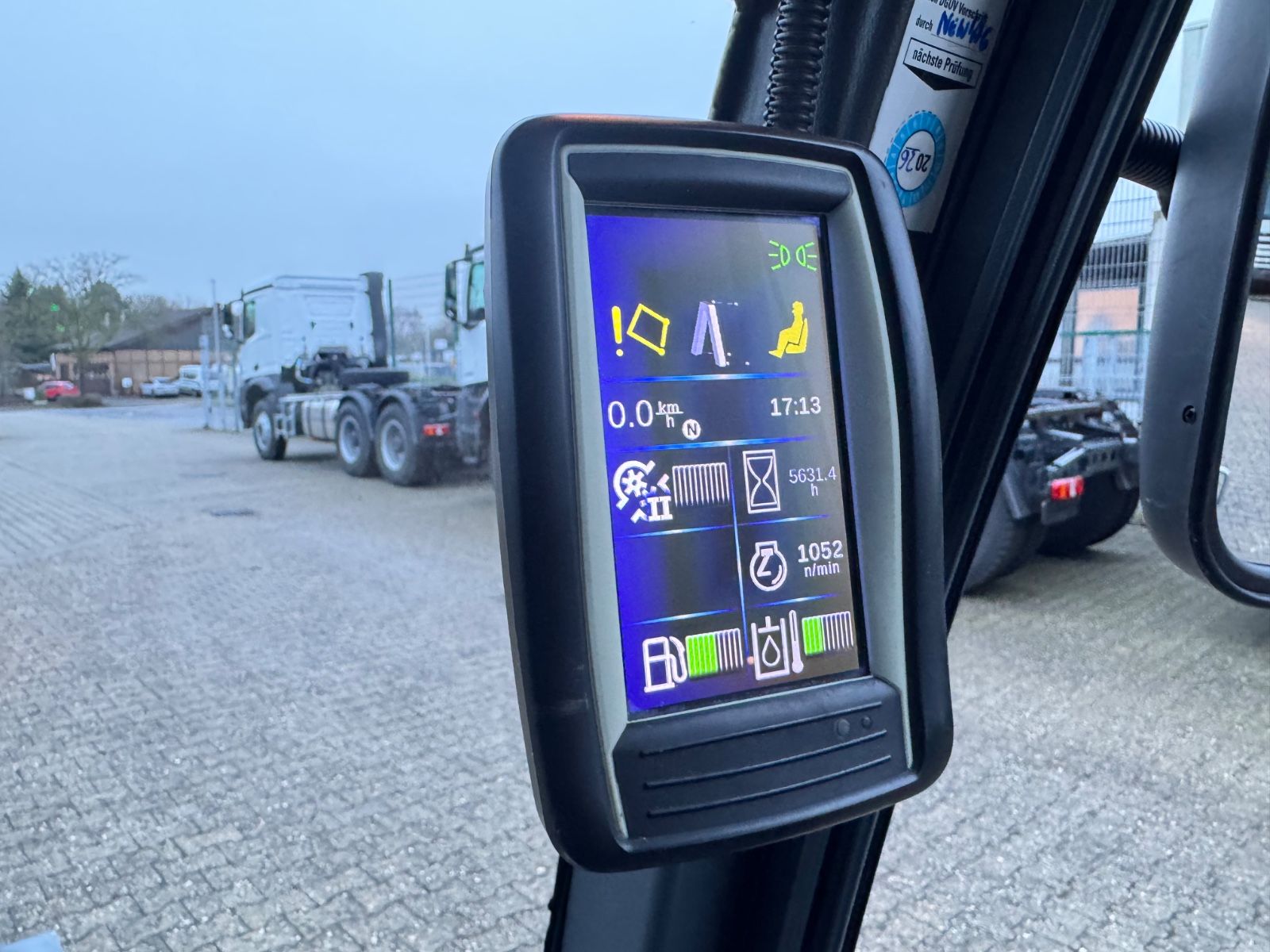 Fahrzeugabbildung Hako CityMaster 1600 Unkraut Heißwasser Dampf  REINEX
