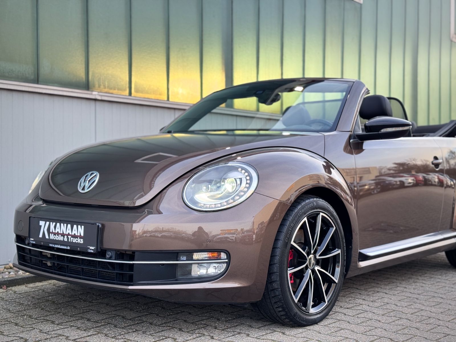 Fahrzeugabbildung Volkswagen Beetle 2.0 TSI Cabriolet Sport*DSG|XENON|CAM*