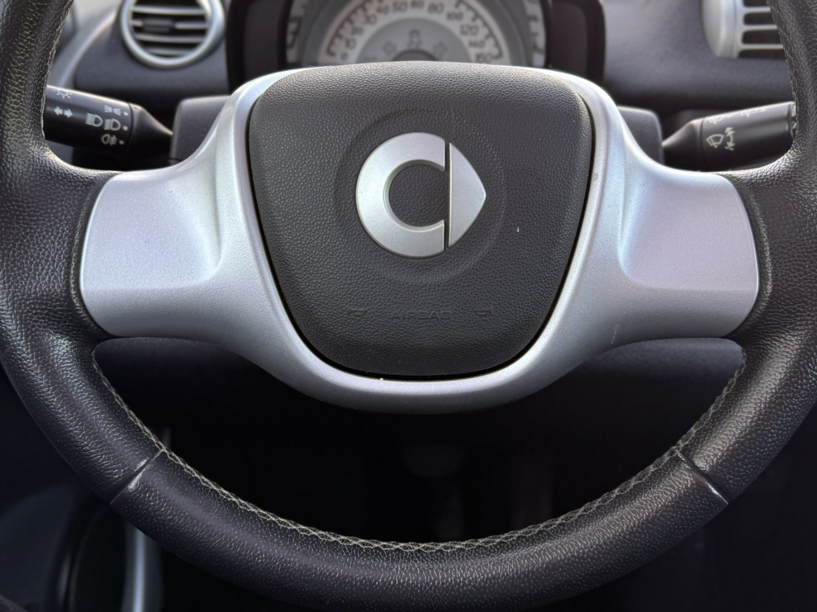 Fahrzeugabbildung Smart ForTwo Coupe MHD Passion *NAVI|TEL|KLIMA*