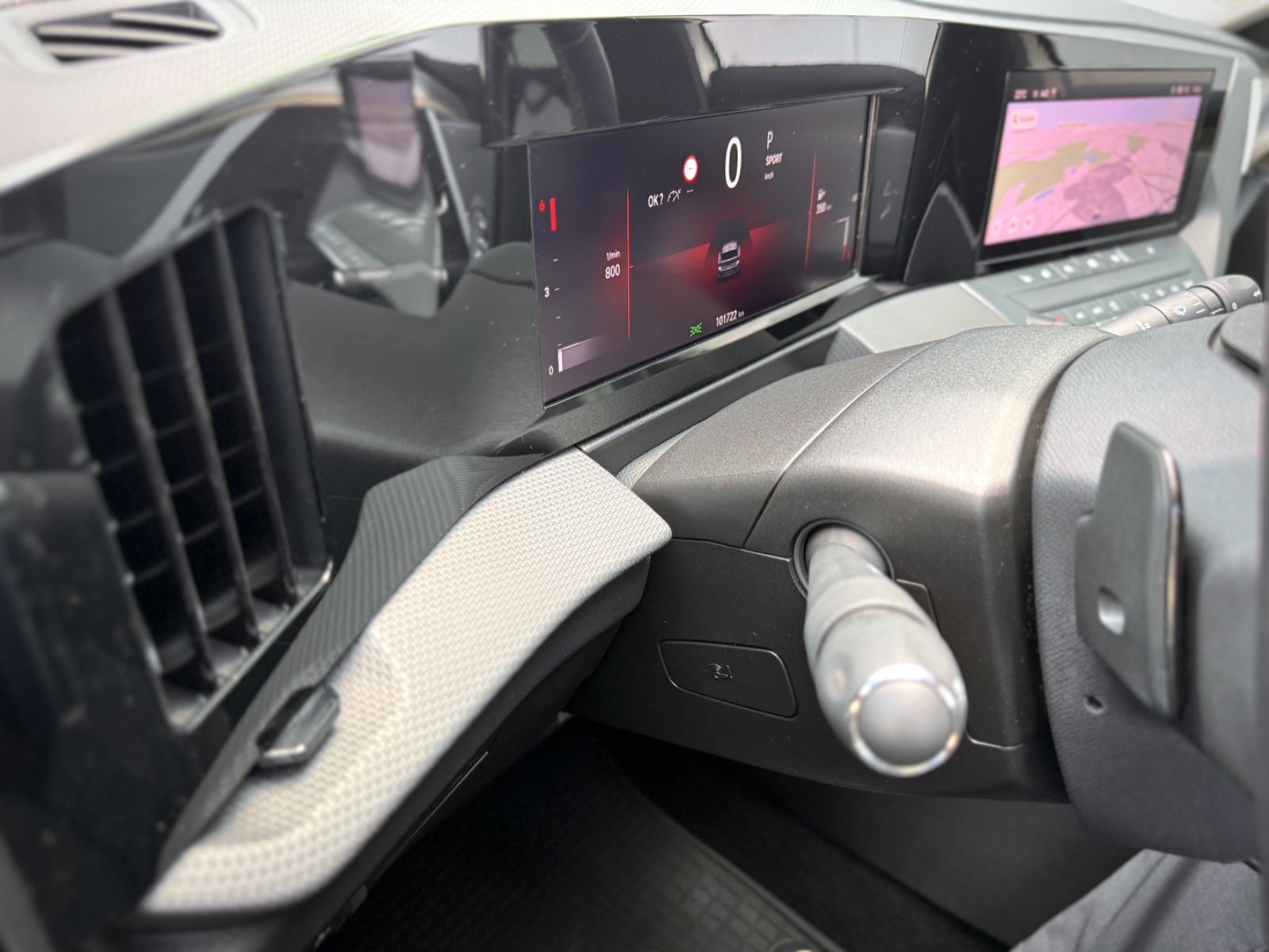 Fahrzeugabbildung Opel Astra L 1.5 CDTI Sports Tourer Business Edition