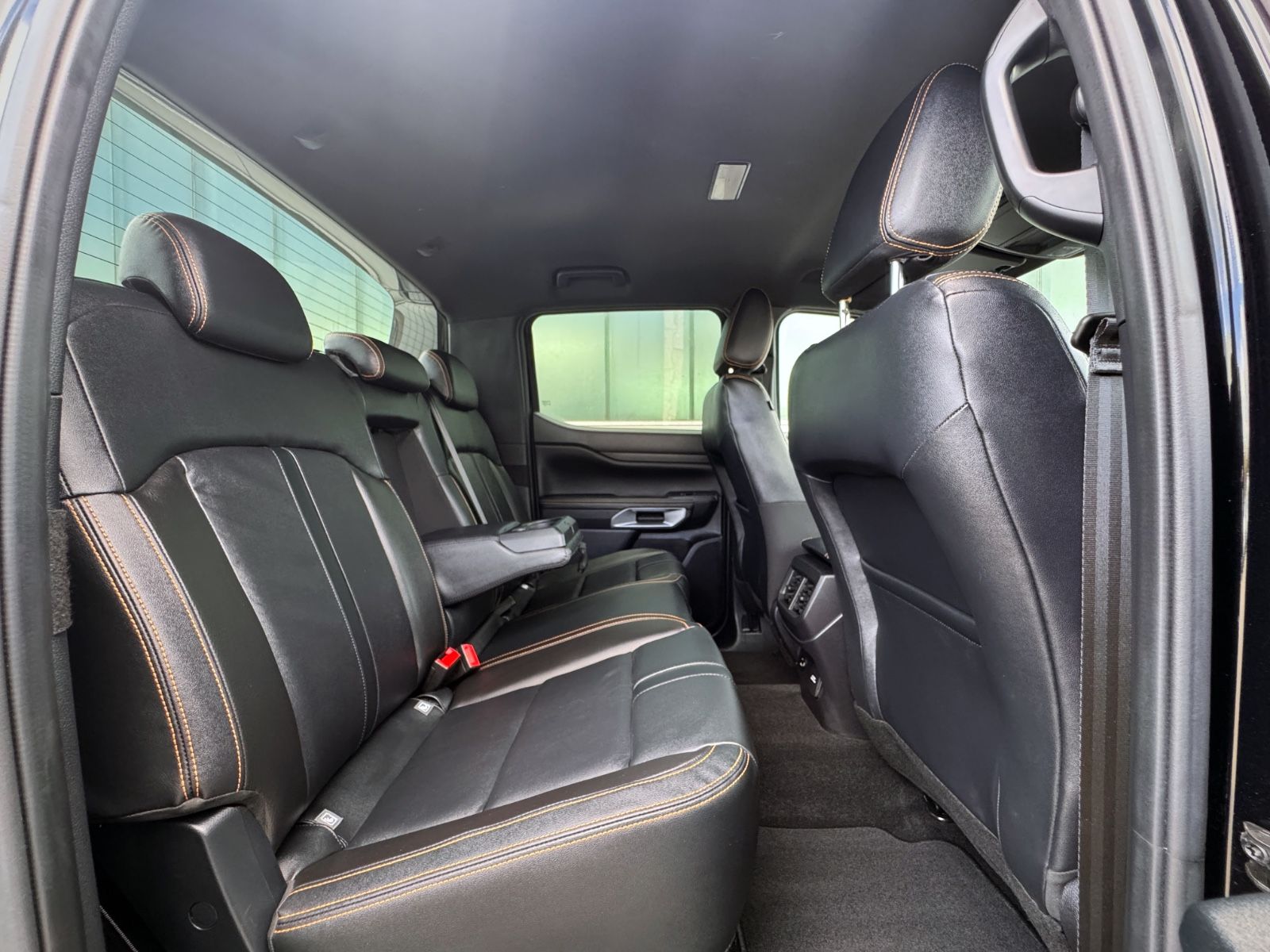 Fahrzeugabbildung Ford Ranger Wildtrak e-4WD Doppelkabine