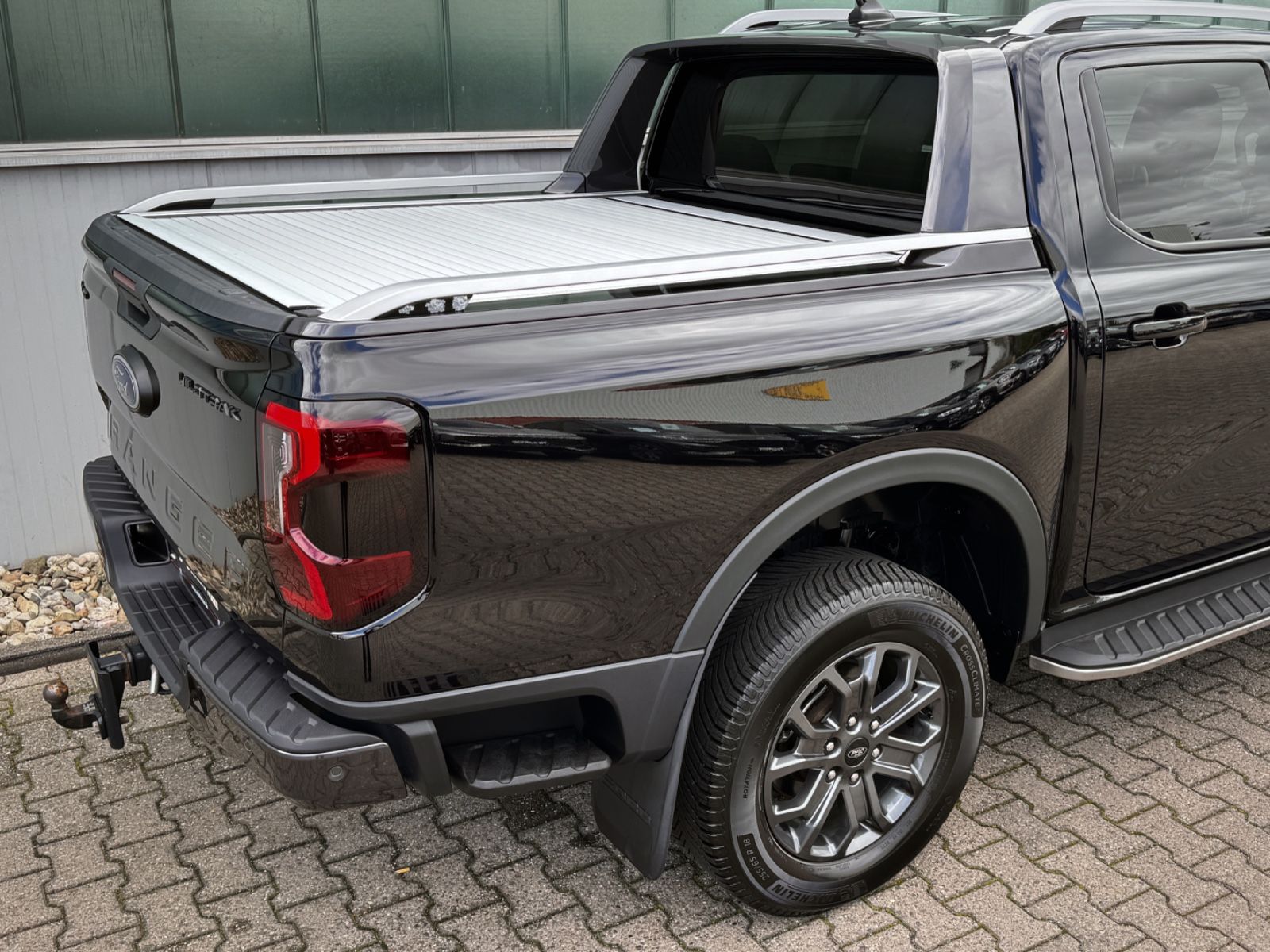 Fahrzeugabbildung Ford Ranger Wildtrak e-4WD Doppelkabine