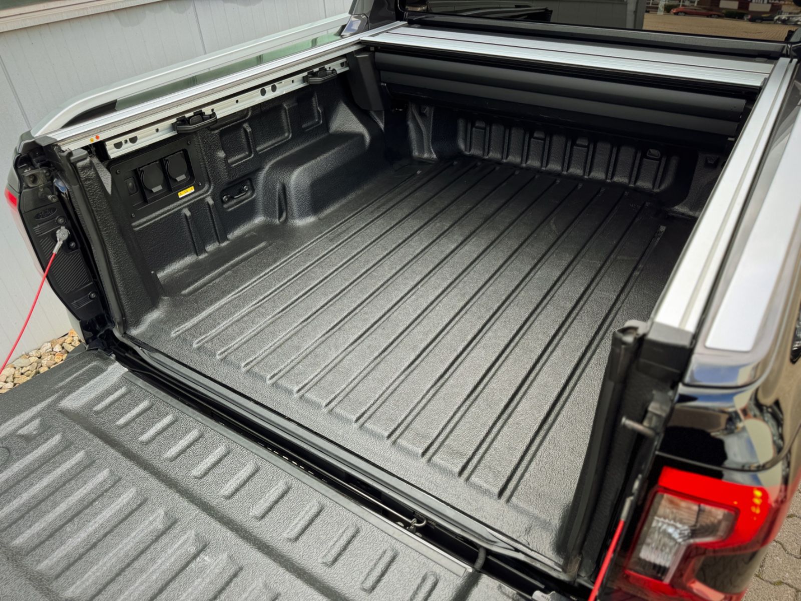 Fahrzeugabbildung Ford Ranger Wildtrak e-4WD Doppelkabine