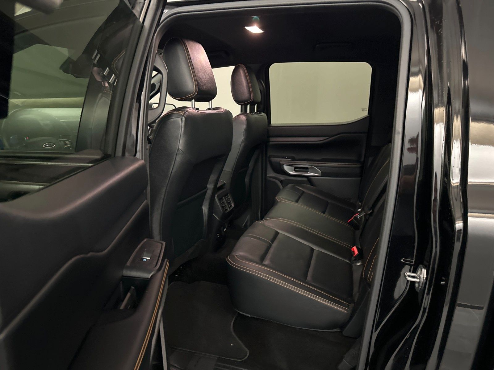 Fahrzeugabbildung Ford Ranger Wildtrak e-4WD Doppelkabine