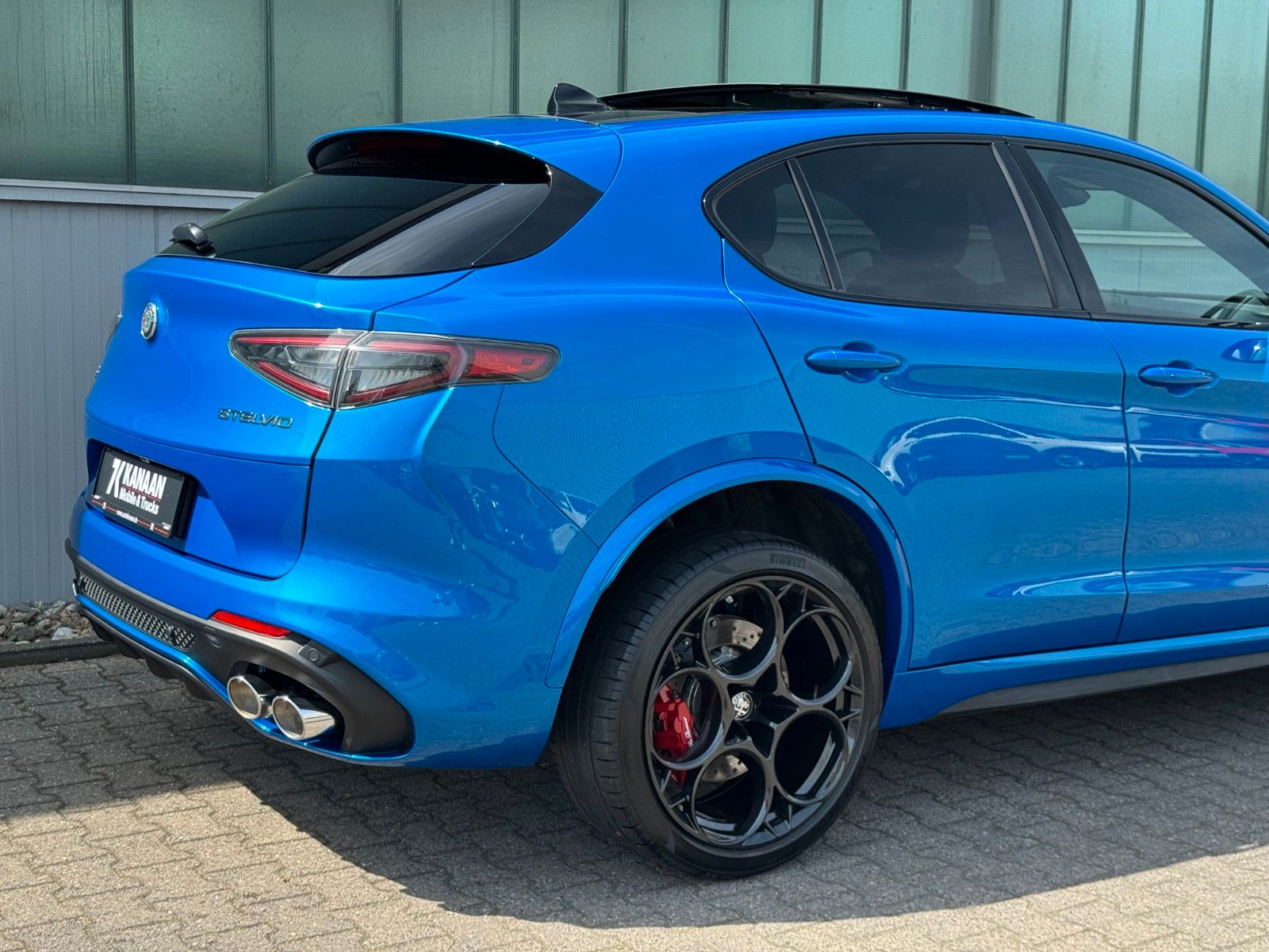 Fahrzeugabbildung Alfa Romeo Stelvio 2.9V6 Quadrifoglio Q4 *HIFI|ASSIST|PANO*