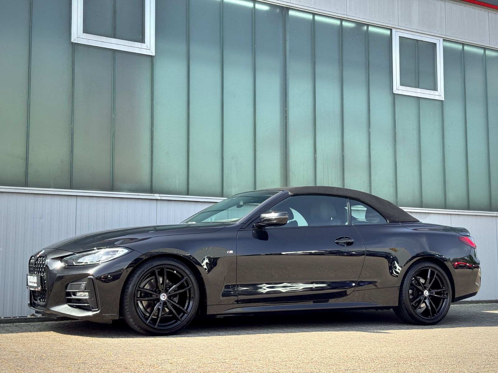 Fahrzeugabbildung BMW 420dA Cabriolet M Sport *AHK|OPEN AIR|LEDER|CAM*