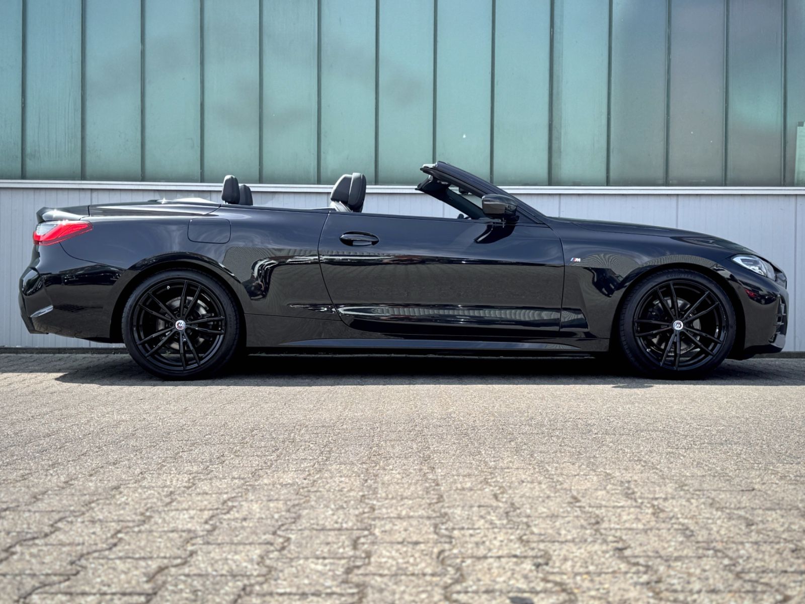 Fahrzeugabbildung BMW 420dA Cabriolet M Sport *AHK|OPEN AIR|LEDER|CAM*