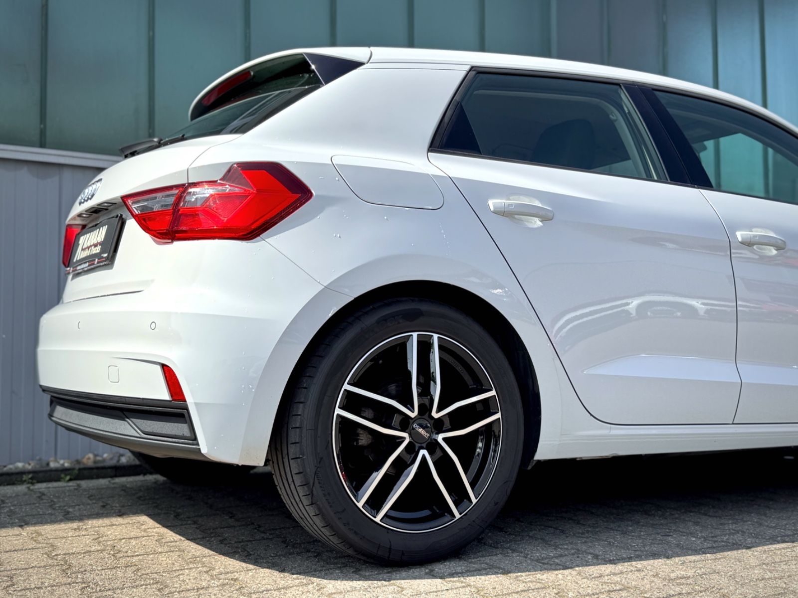 Fahrzeugabbildung Audi A1 Sportback 30 TFSI