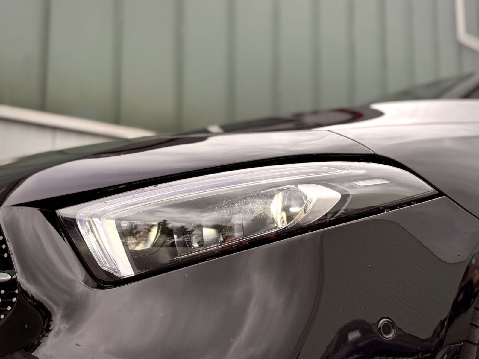 Fahrzeugabbildung Mercedes-Benz A 250 AMG-Line *LED|CAM|STANDHEIZUNG*