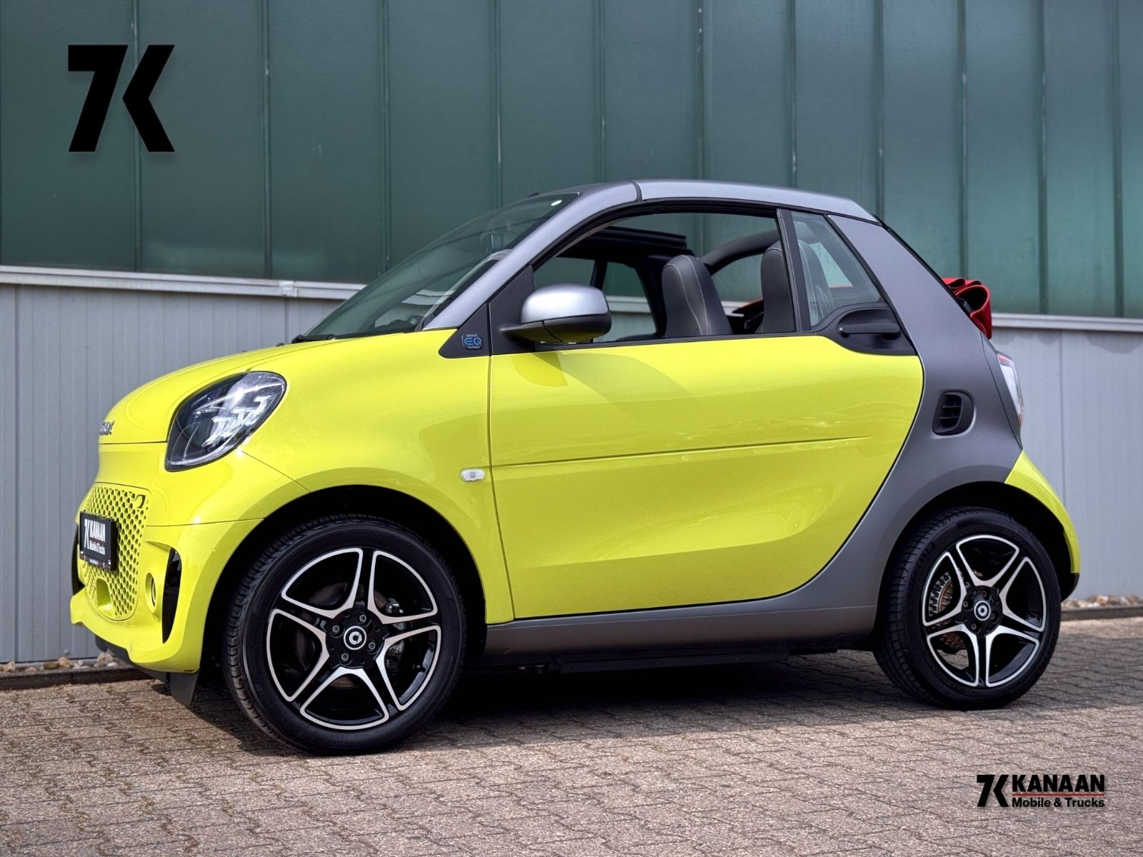 Fahrzeugabbildung Smart ForTwo Cabrio EQ Prime *LED|CAM|CARPLAY*