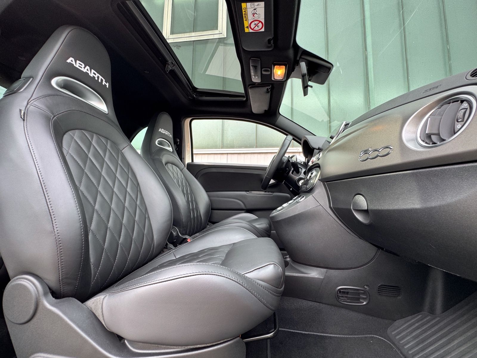 Fahrzeugabbildung Abarth 500/595 Turismo Dualogic *XENON|PANORAMA|PDC*