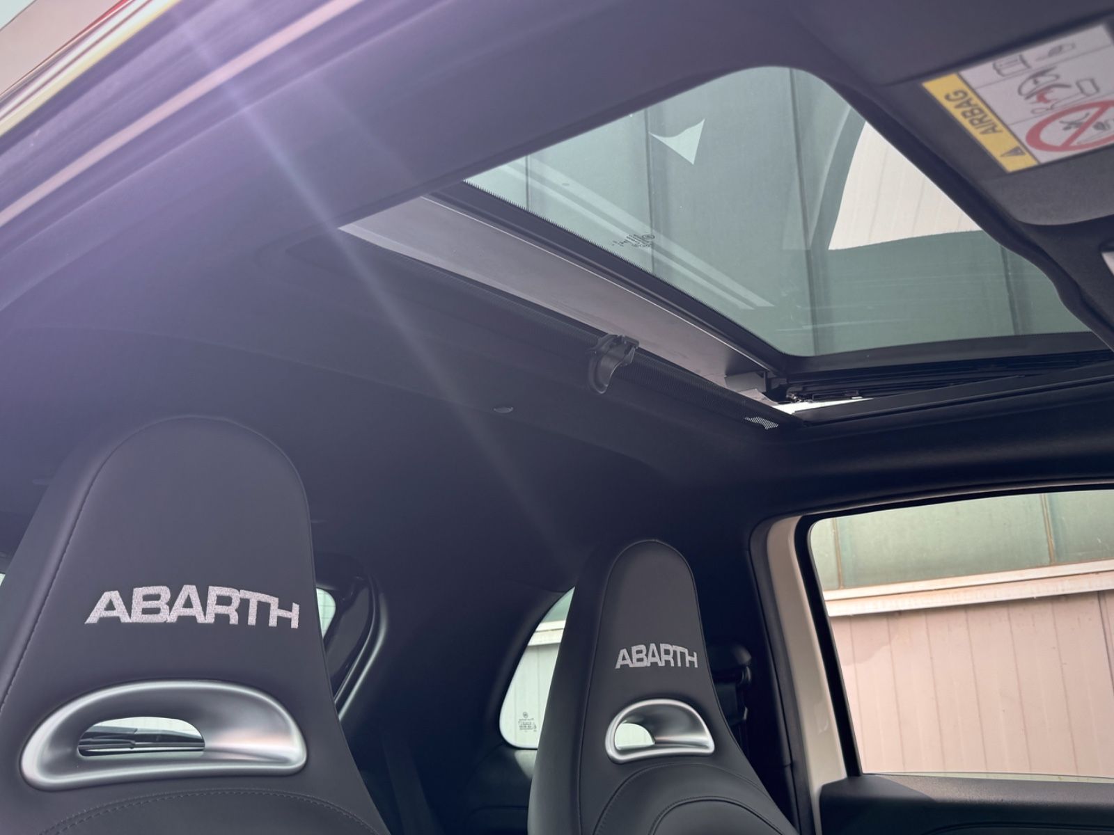 Fahrzeugabbildung Abarth 500/595 Turismo Dualogic *XENON|PANORAMA|PDC*