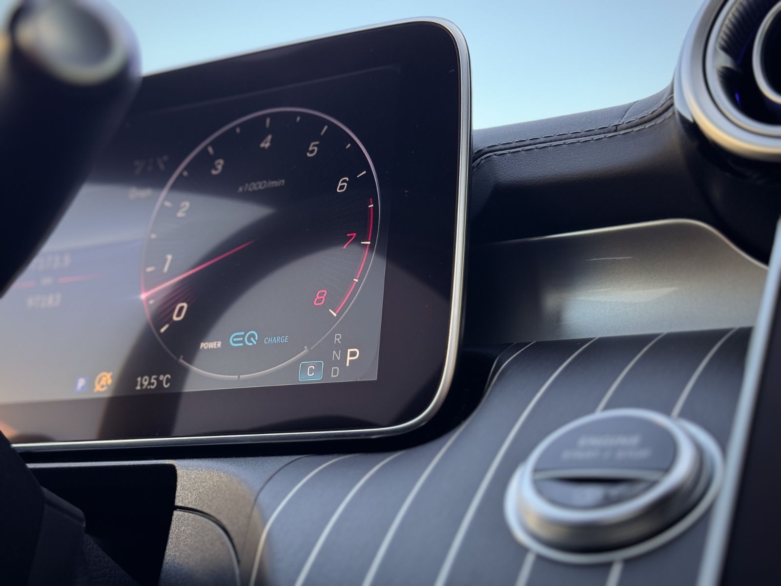 Fahrzeugabbildung Mercedes-Benz C 300 AMG-Line *PANORAMA|LED|CAM*