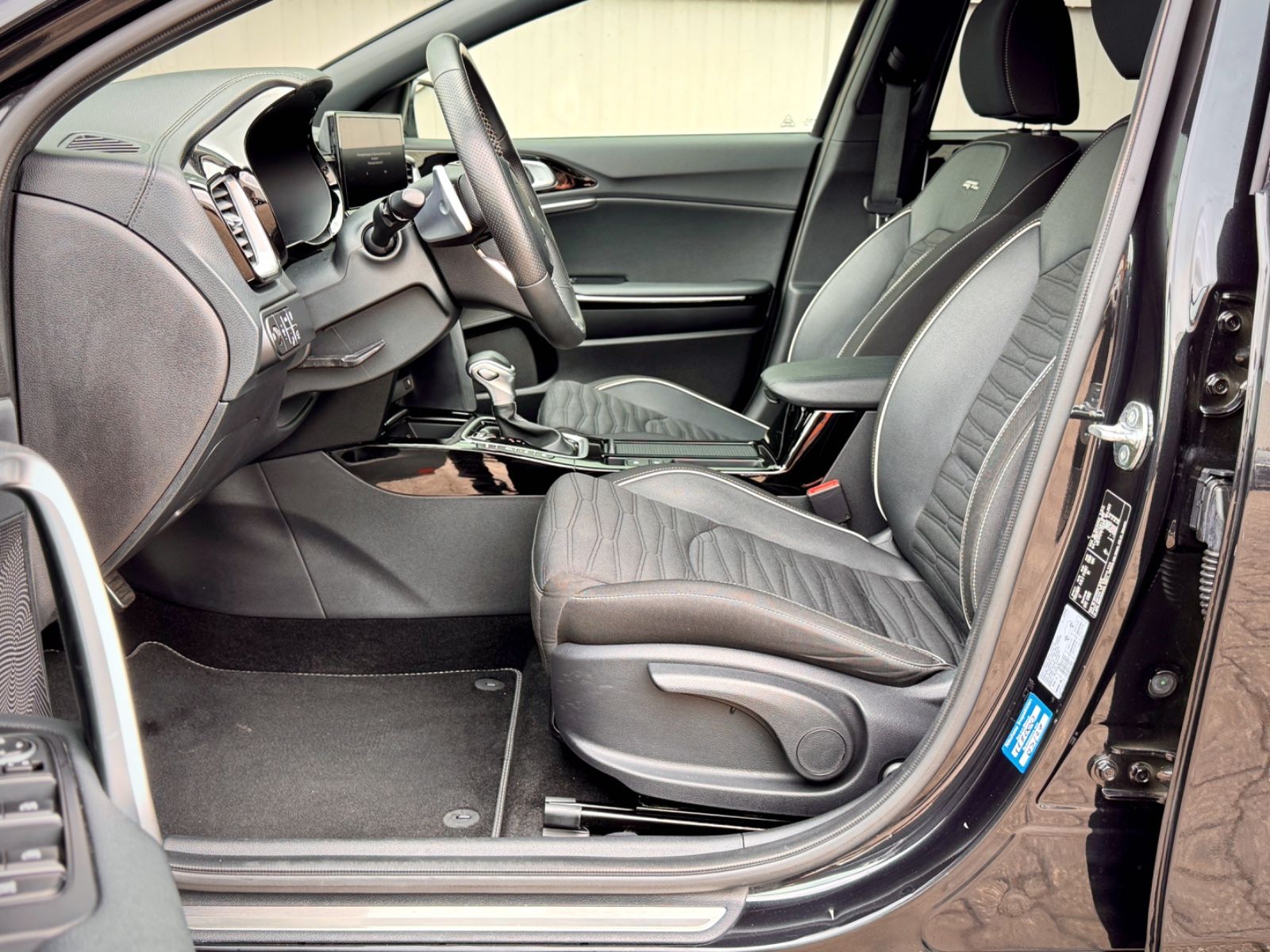 Fahrzeugabbildung Kia Cee'd Sportswagon GT-Line *LED|NAVI|ASSIST*