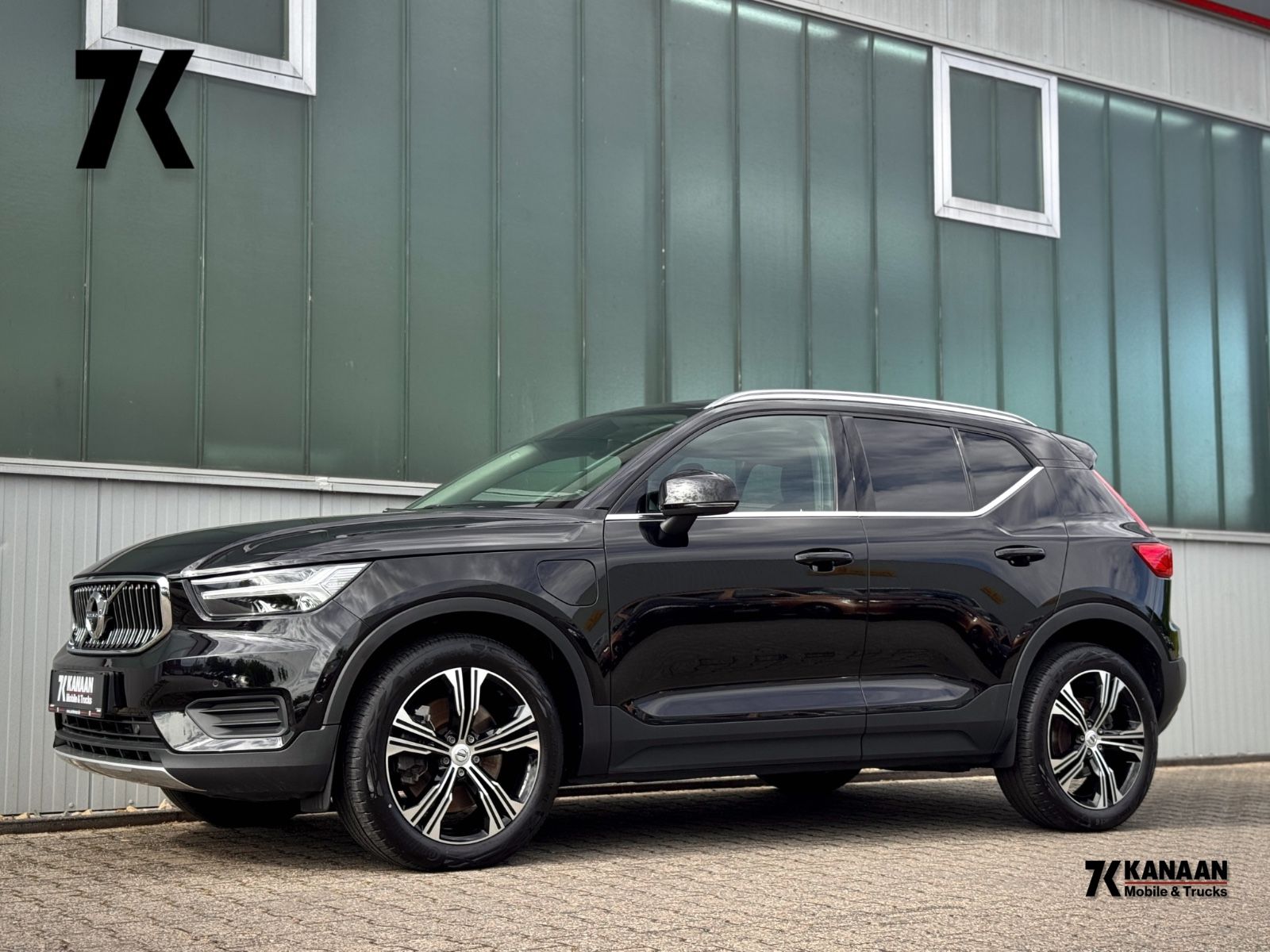 Fahrzeugabbildung Volvo XC40 1.5T4 Plug-In Hybid Inscription Expression