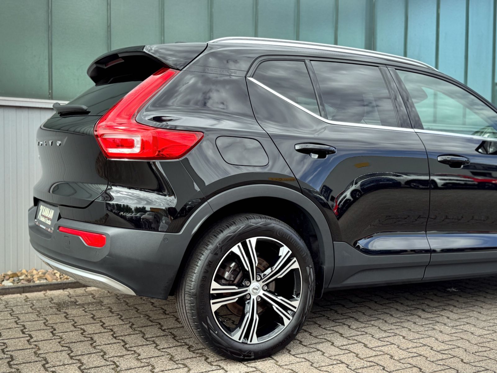 Fahrzeugabbildung Volvo XC40 1.5T4 Plug-In Hybid Inscription Expression