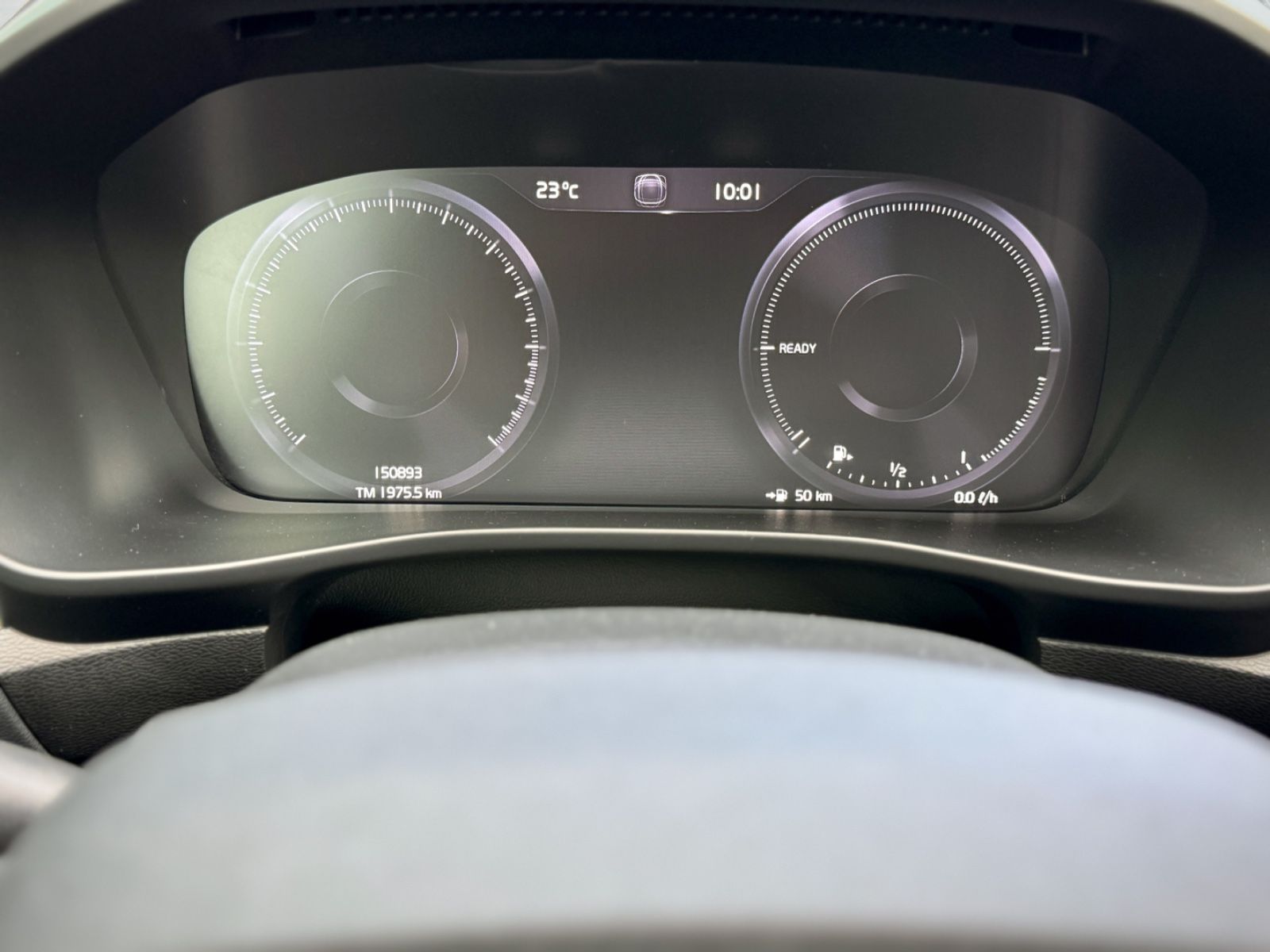 Fahrzeugabbildung Volvo XC40 1.5T4 Plug-In Hybid Inscription Expression