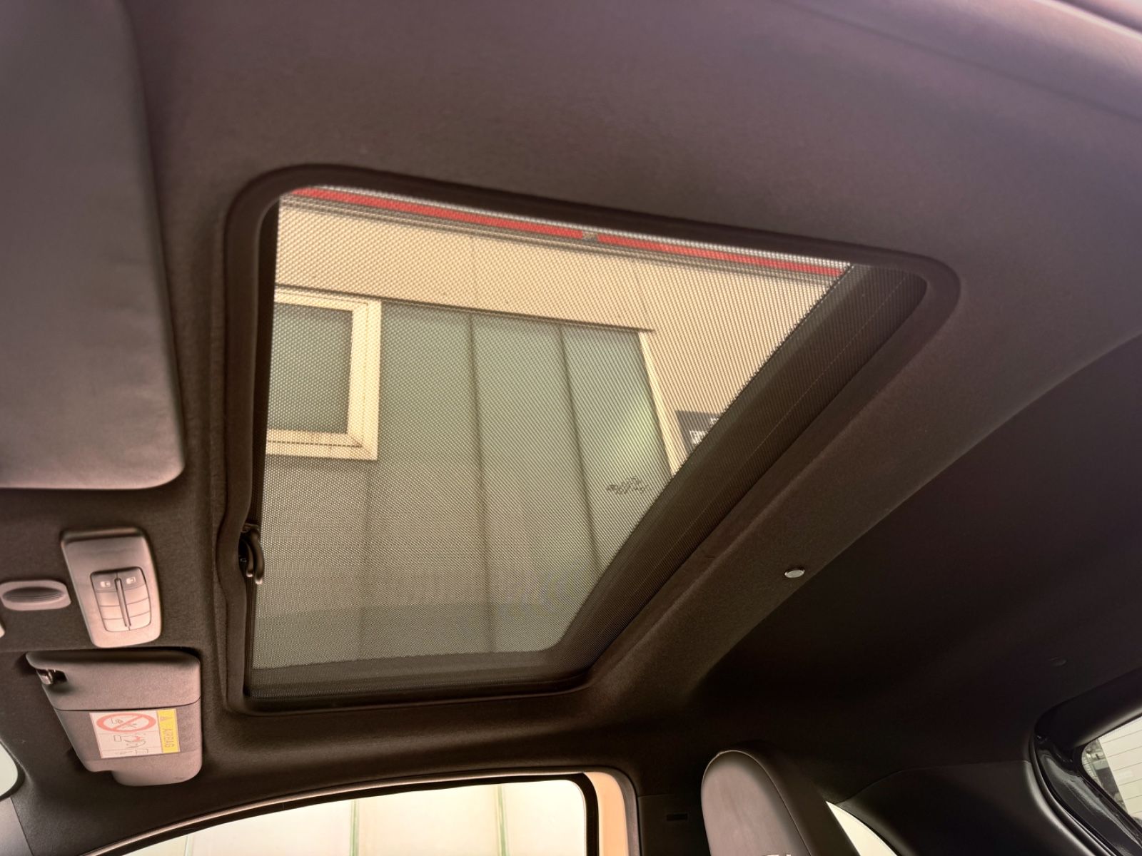 Fahrzeugabbildung Fiat Abarth 595 Turismo Dualogic *XENON|PANORAMA|PDC*
