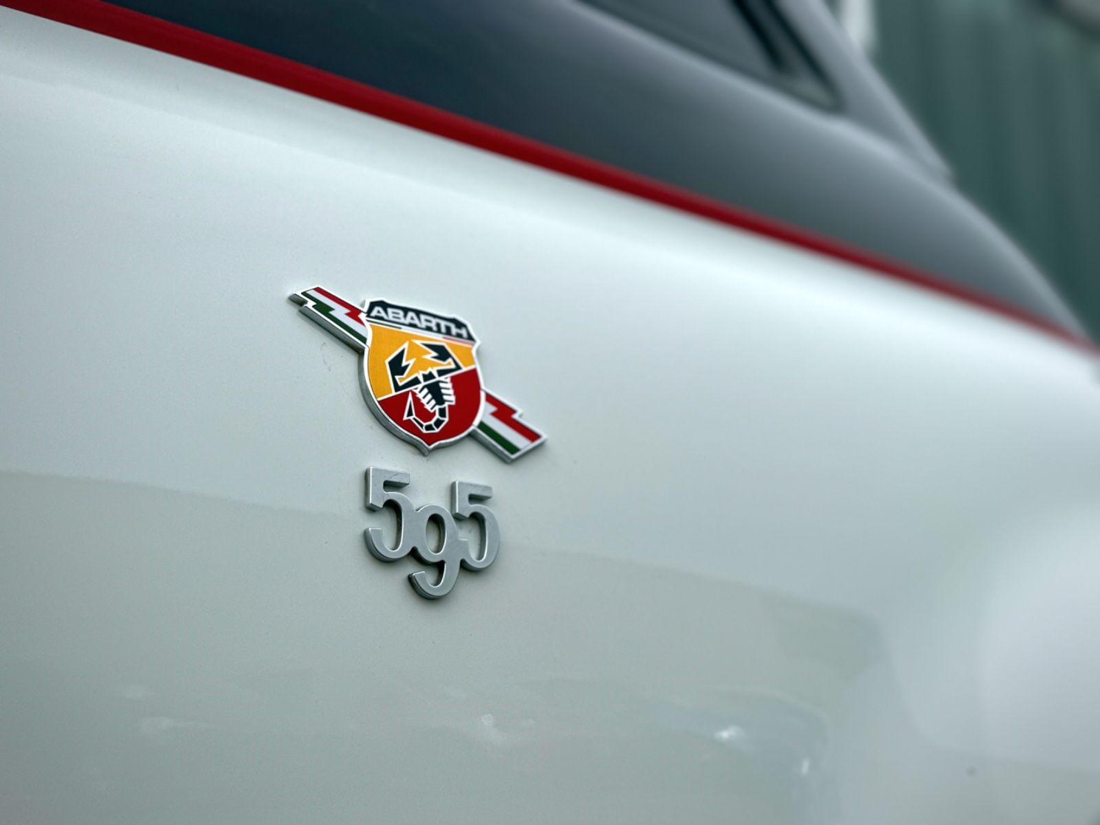 Fahrzeugabbildung Fiat Abarth 595 Turismo Dualogic *XENON|PANORAMA|PDC*