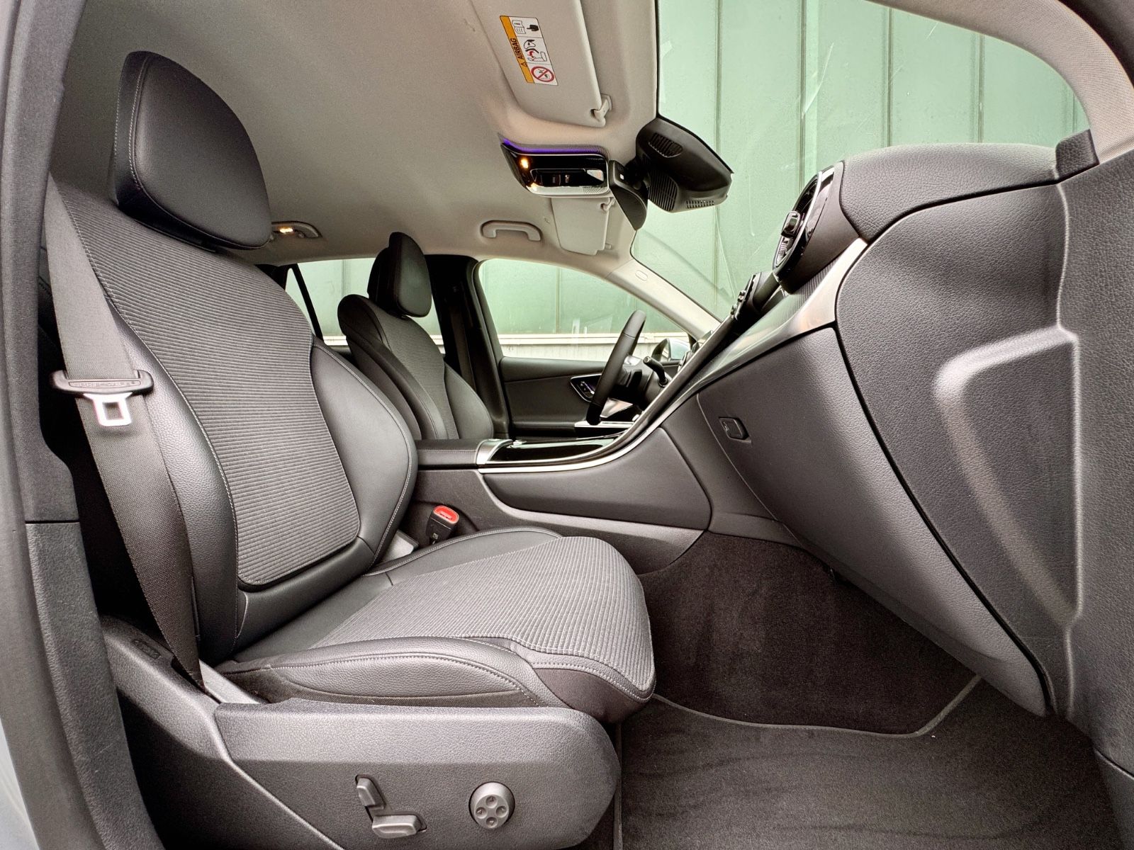 Fahrzeugabbildung Mercedes-Benz GLC 220d 4Matic Avantgarde *AHK|CAM|ASSIST*