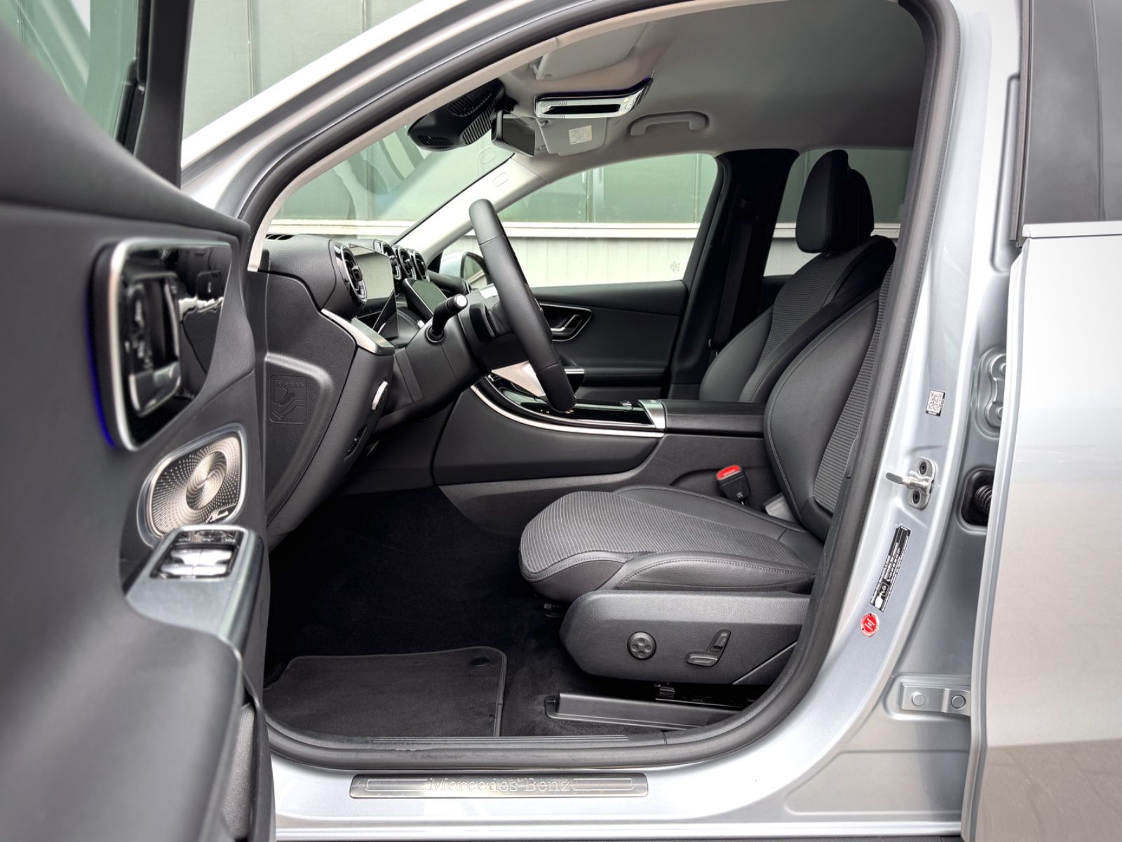 Fahrzeugabbildung Mercedes-Benz GLC 220d 4Matic Avantgarde *AHK|CAM|ASSIST*