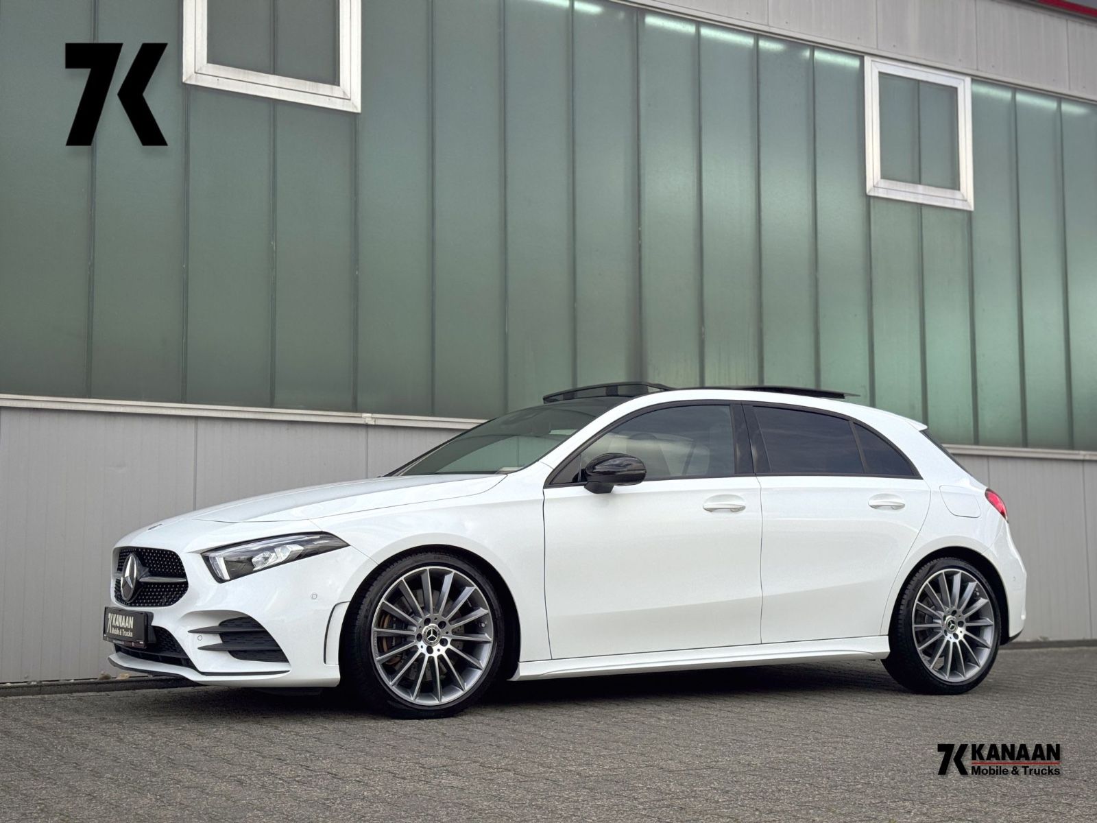 Fahrzeugabbildung Mercedes-Benz A 250 AMG-Line *PANORAMA|NIGHT|DAB|LED*