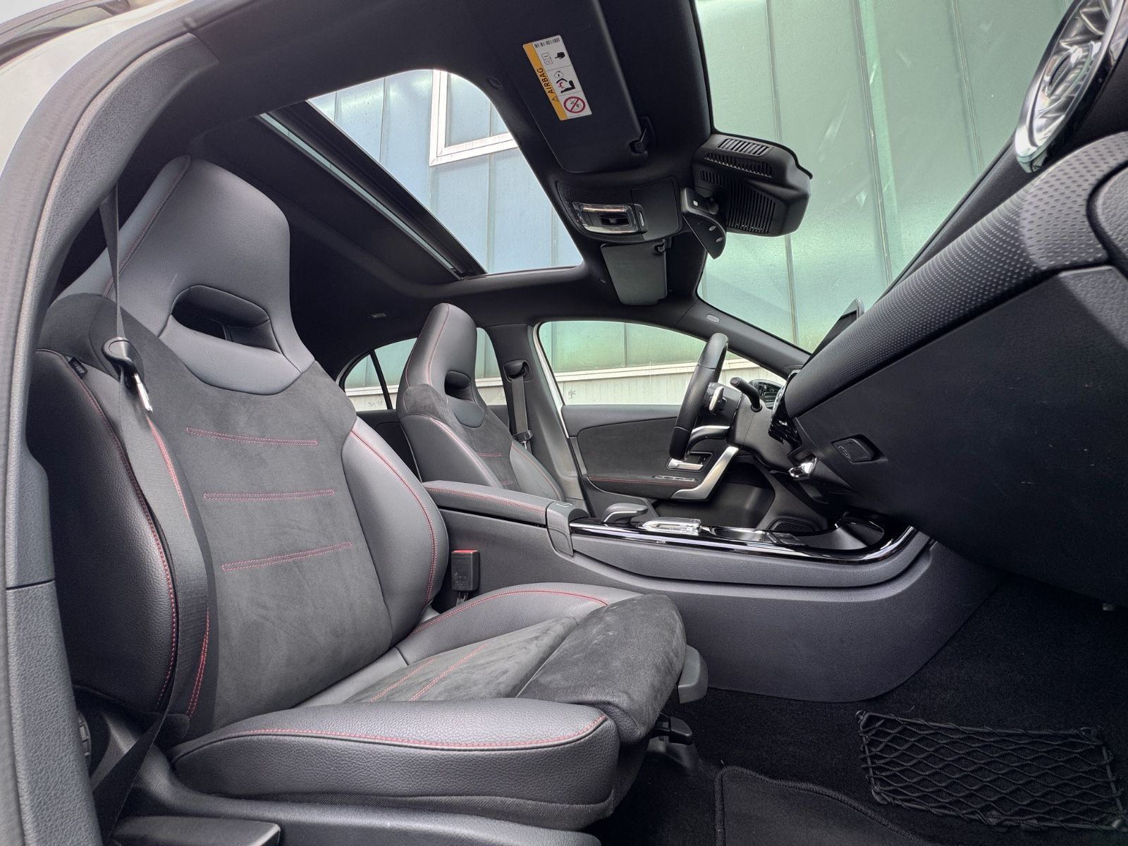Fahrzeugabbildung Mercedes-Benz A 250 AMG-Line *PANORAMA|NIGHT|DAB|LED*
