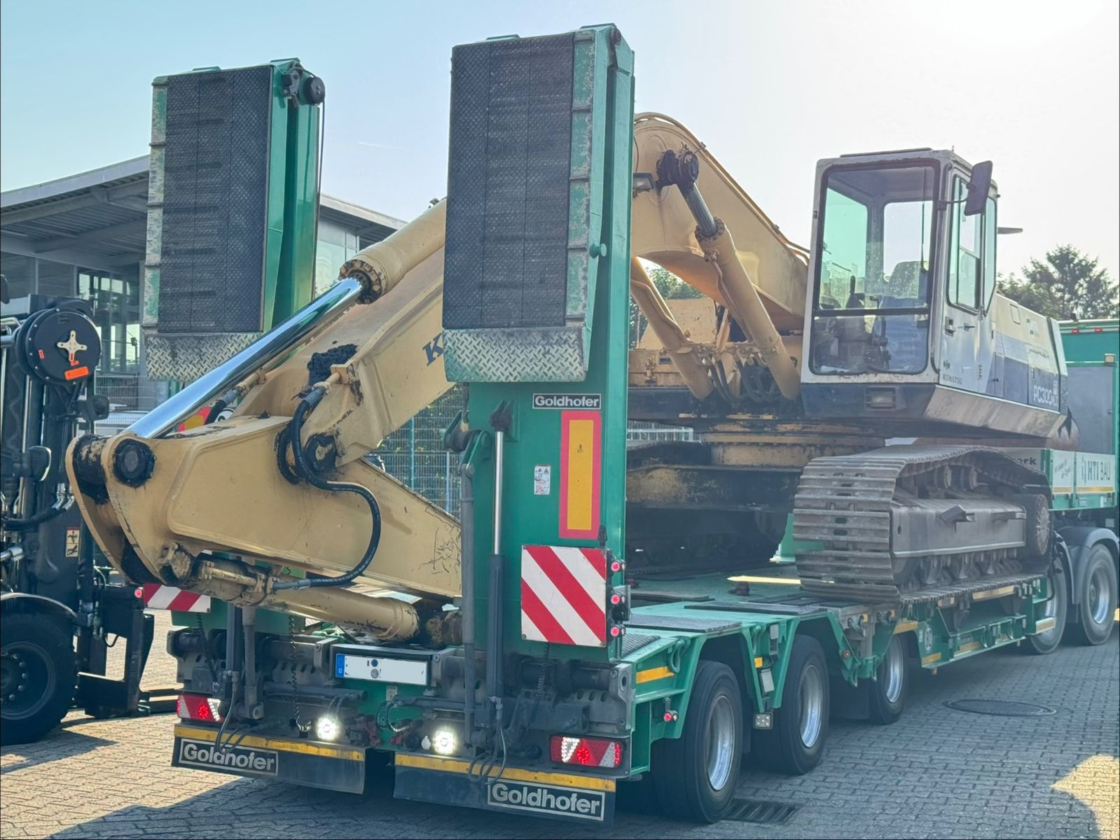 Fahrzeugabbildung Komatsu PC 300 NLC-5K