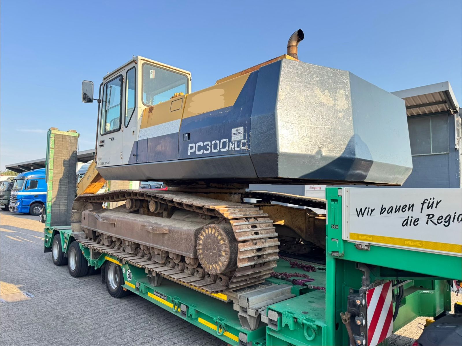 Fahrzeugabbildung Komatsu PC 300 NLC-5K