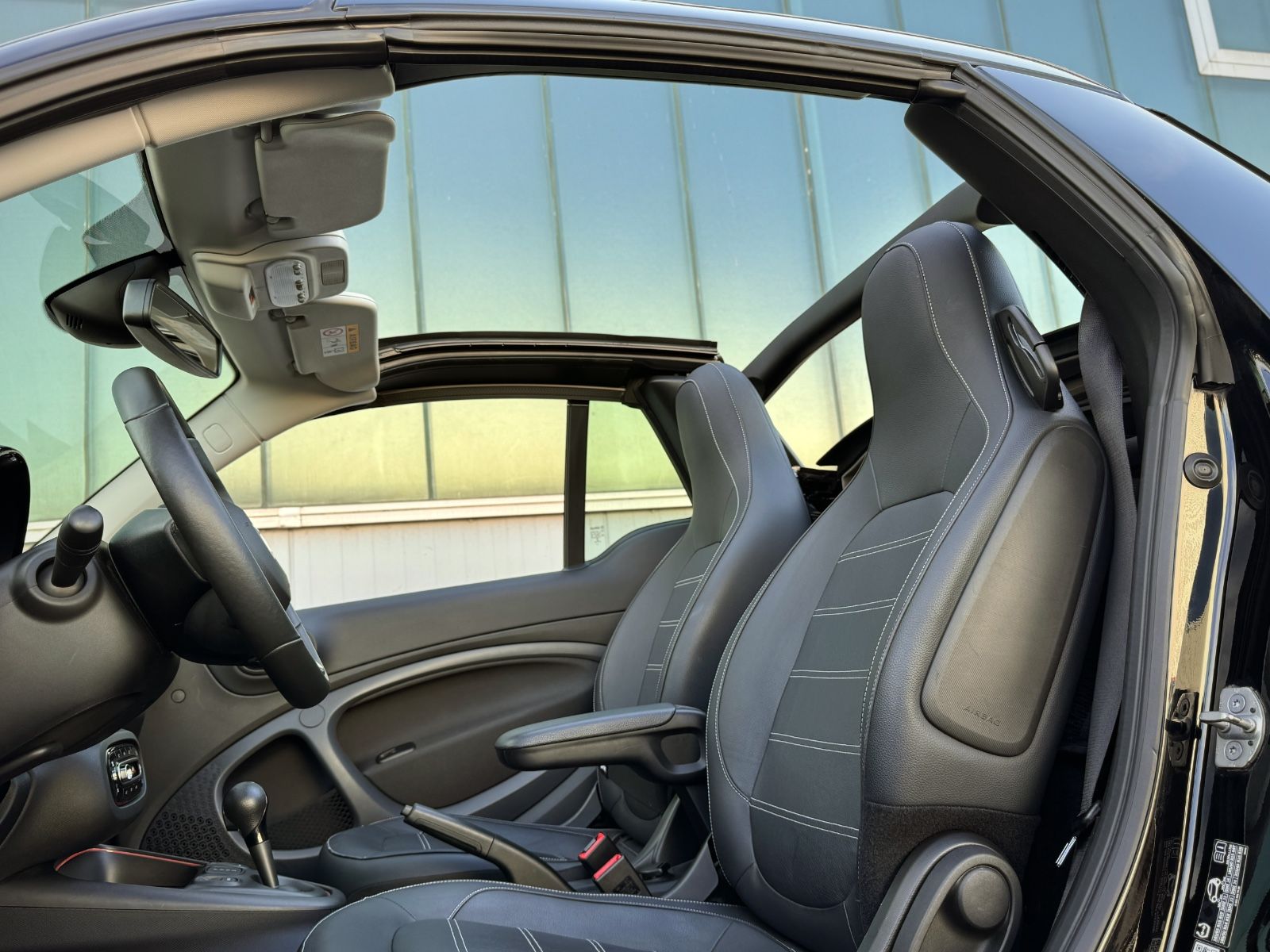 Fahrzeugabbildung Smart ForTwo Cabrio EQ Prime *CAM|LED|CARPLAY*