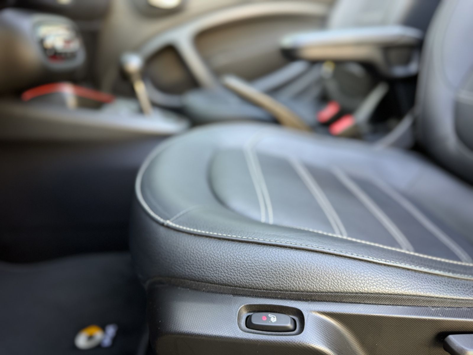 Fahrzeugabbildung Smart ForTwo Cabrio EQ Prime *CAM|LED|CARPLAY*
