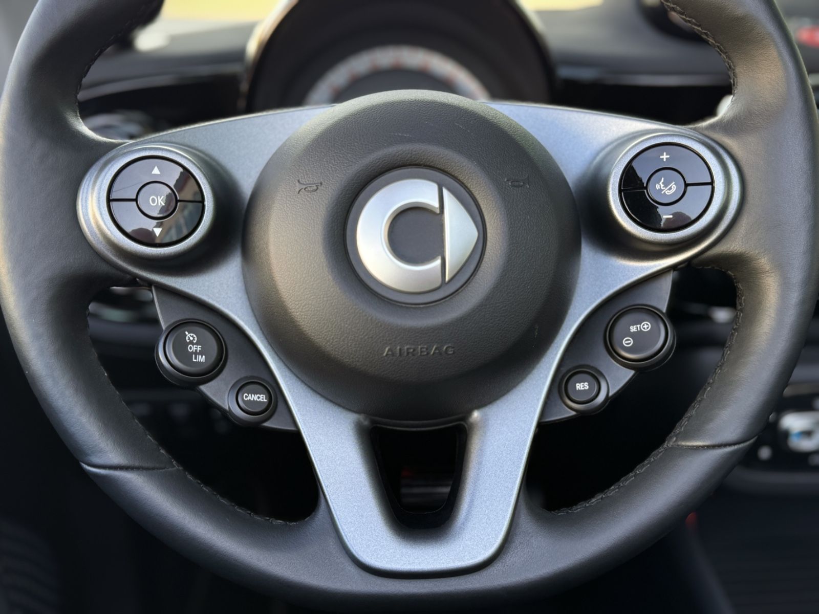Fahrzeugabbildung Smart ForTwo Cabrio EQ Prime *CAM|LED|CARPLAY*