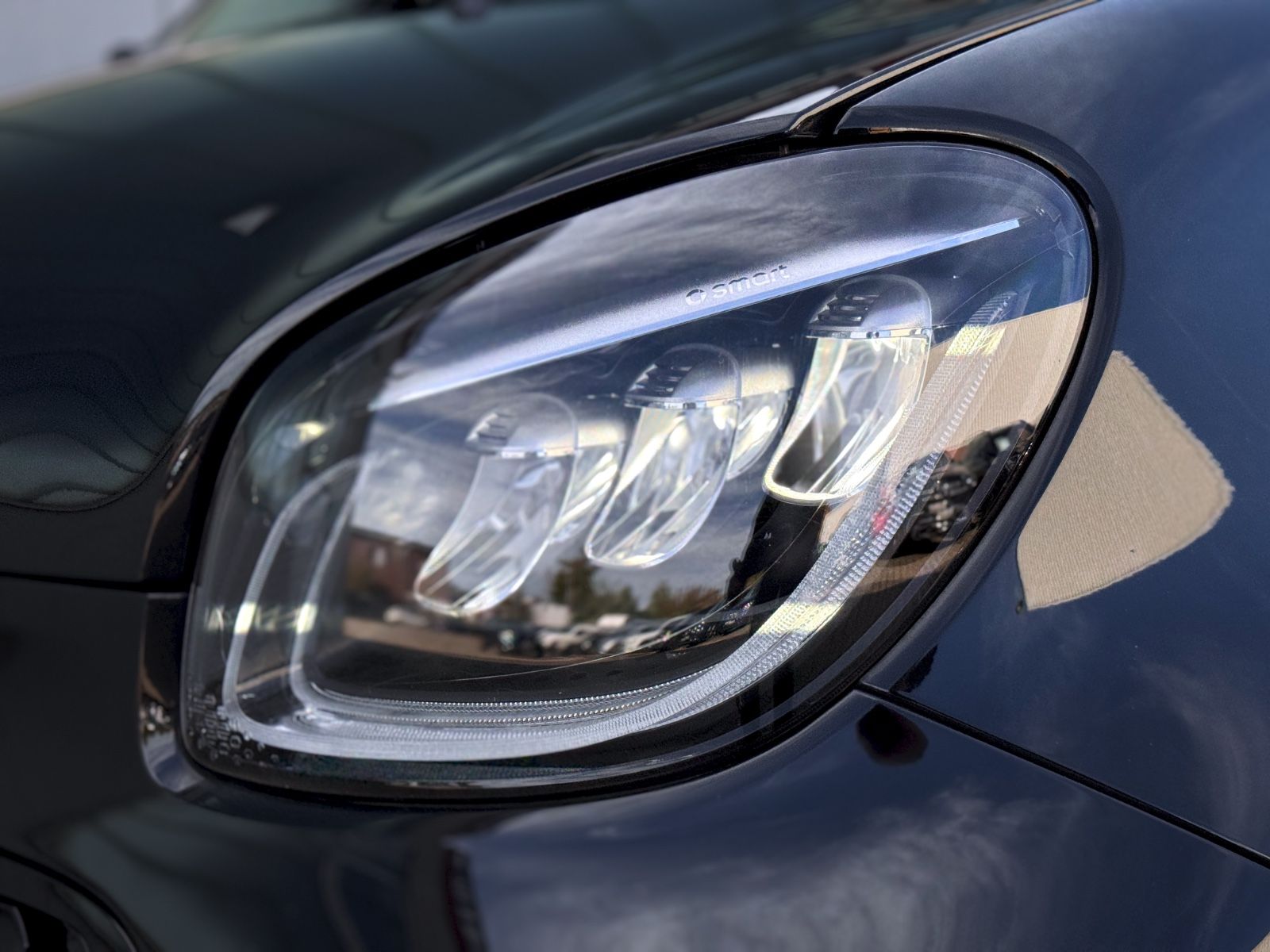 Fahrzeugabbildung Smart ForTwo Cabrio EQ Prime *CAM|LED|CARPLAY*