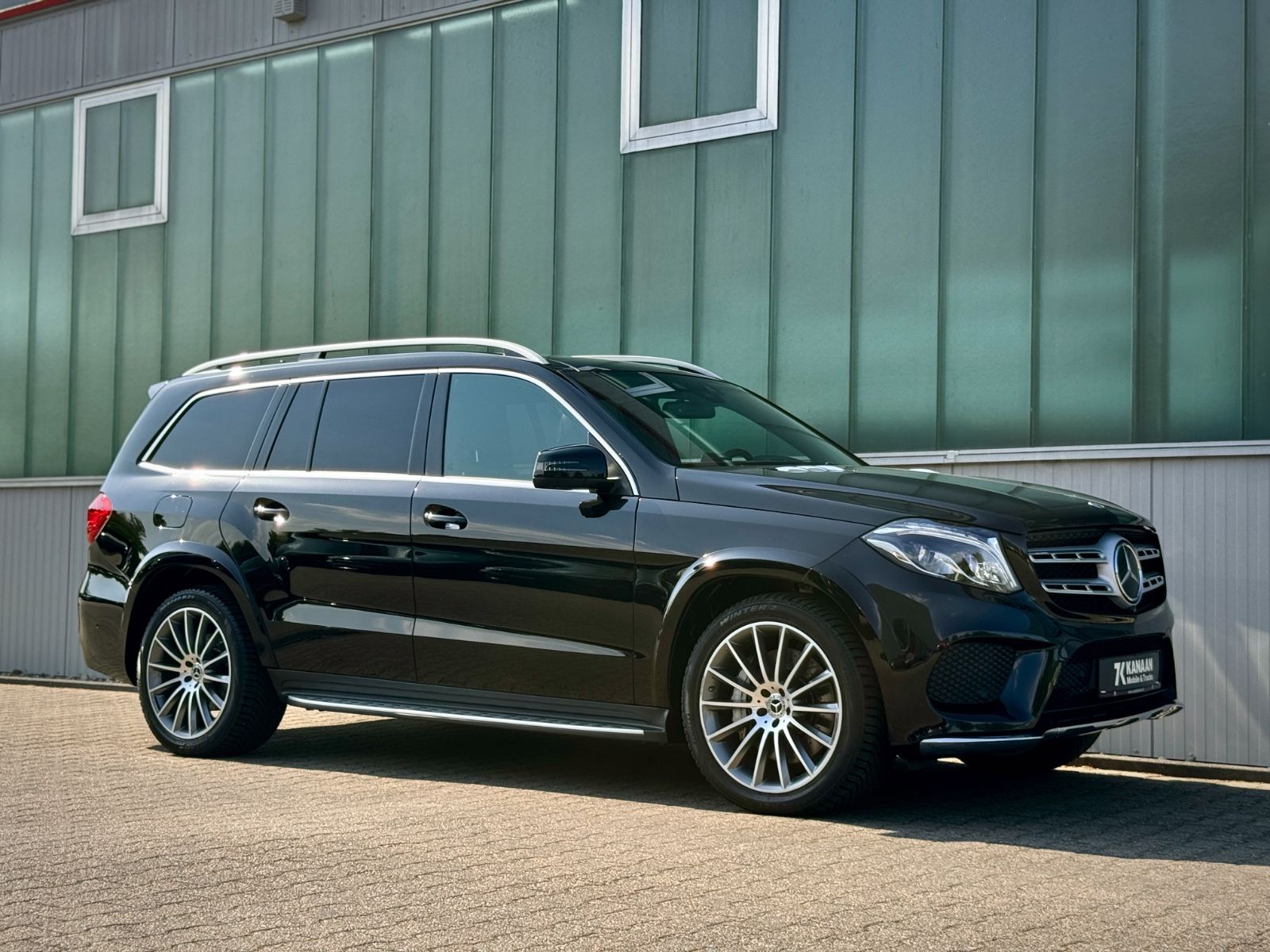 Fahrzeugabbildung Mercedes-Benz GLS 350d 4Matic AMG-Line *PANORAMA|AHK|7-SITZE*