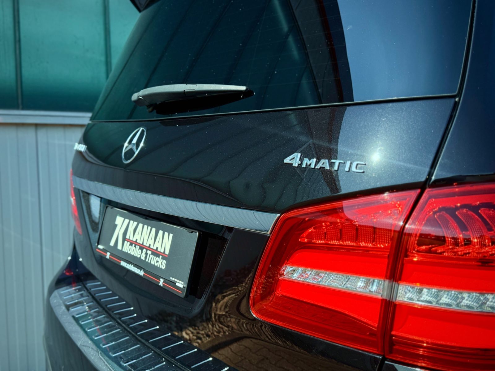 Fahrzeugabbildung Mercedes-Benz GLS 350d 4Matic AMG-Line *PANORAMA|AHK|7-SITZE*