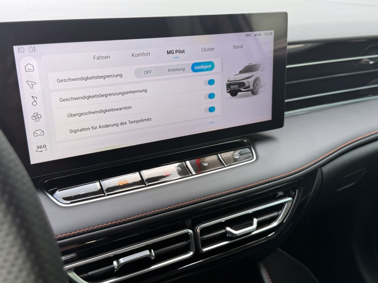 Fahrzeugabbildung MG HS 1.5 T-GDI MT Luxury *CAM|ASSIST|LEDER|1.HAND*