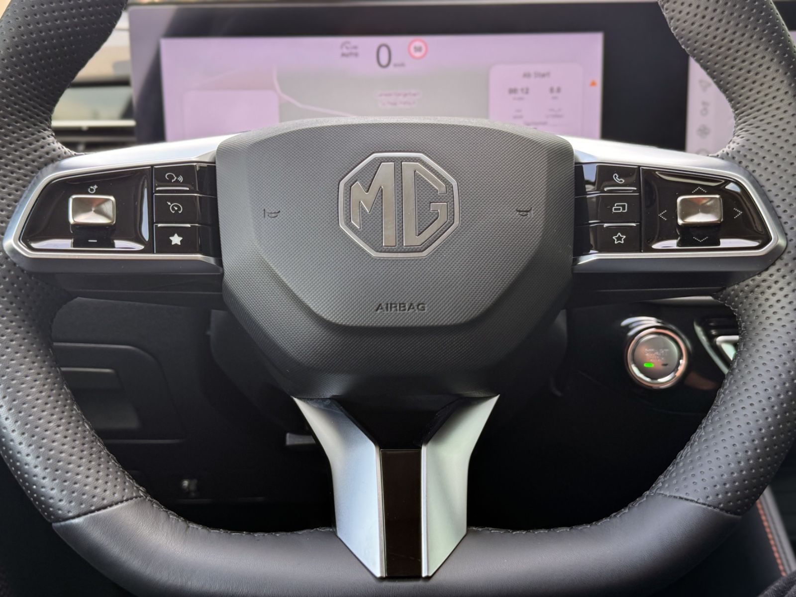 Fahrzeugabbildung MG HS 1.5 T-GDI MT Luxury *CAM|ASSIST|LEDER|1.HAND*
