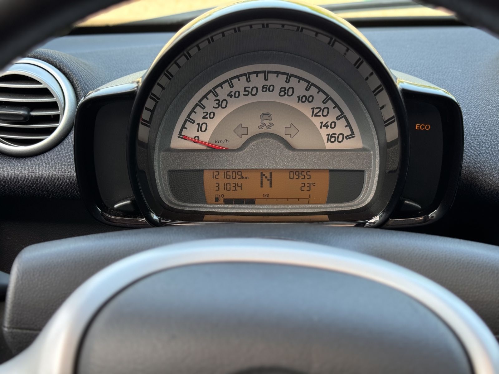 Fahrzeugabbildung Smart ForTwo Coupe MHD Passion