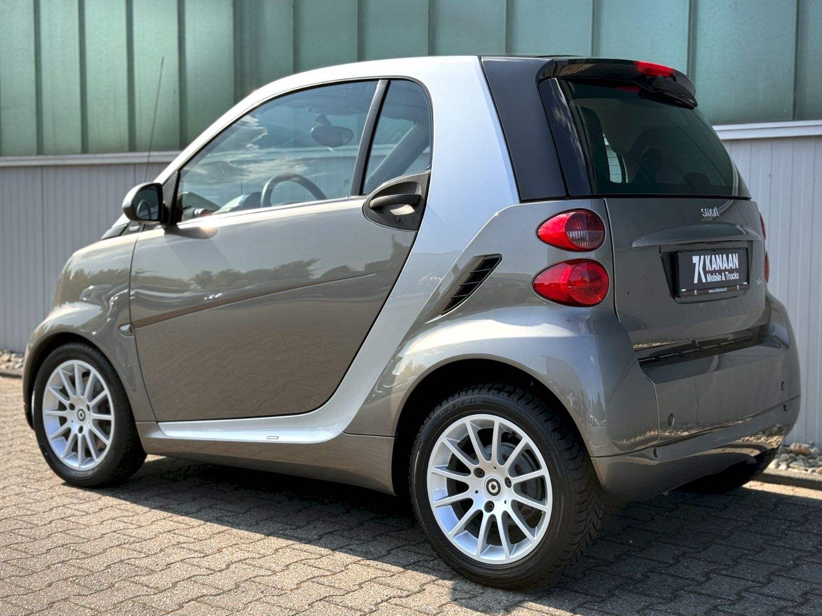 Fahrzeugabbildung Smart ForTwo Coupe MHD Passion