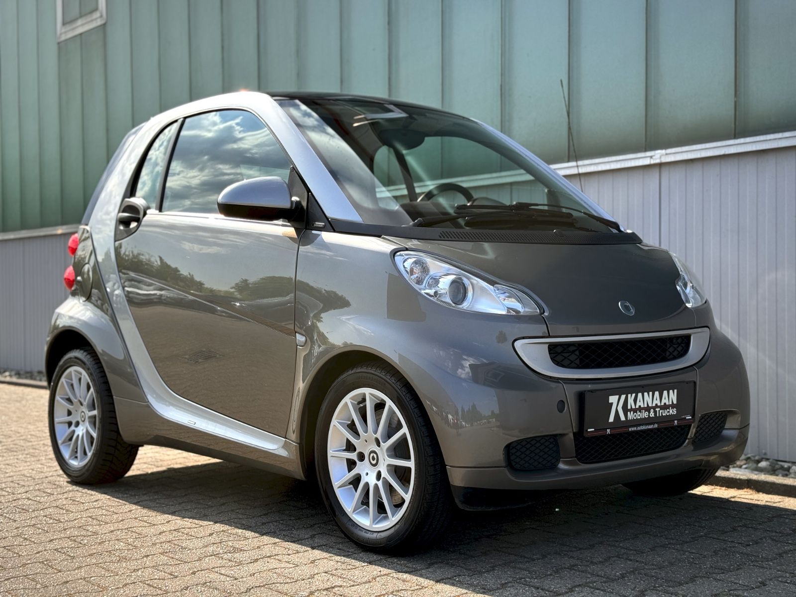 Fahrzeugabbildung Smart ForTwo Coupe MHD Passion