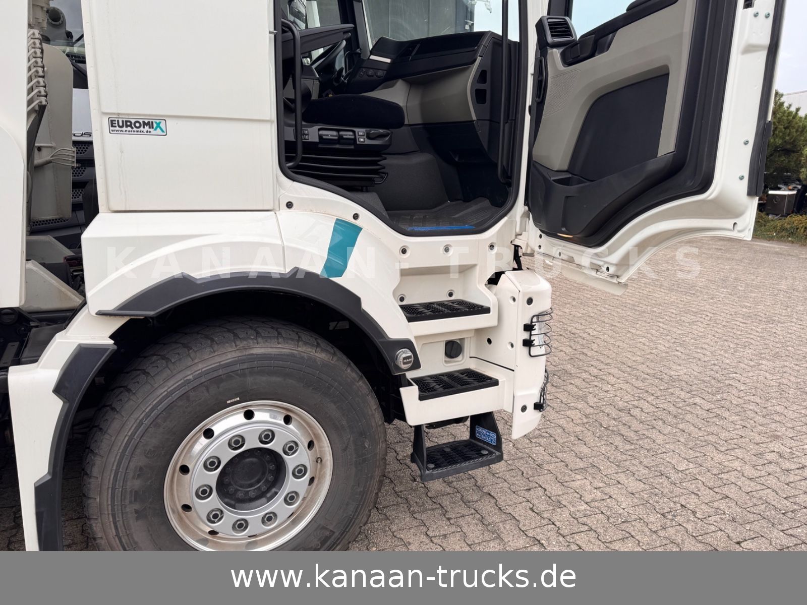 Fahrzeugabbildung MAN 35.510 TGS  Betonpumpe S47-5   47meter NEW