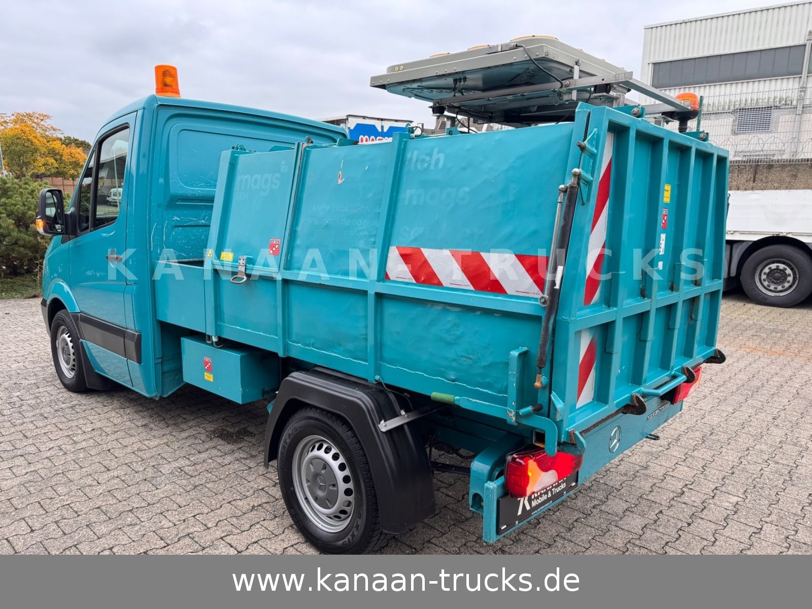 Fahrzeugabbildung Mercedes-Benz 313 CDI  Sprinter II Bertsche  Müllwagen  Tafel
