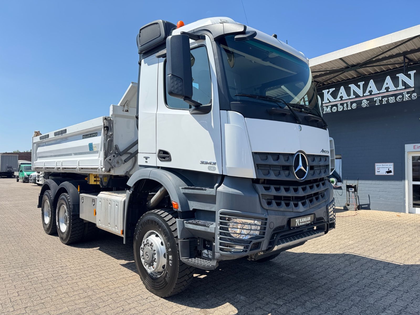 Fahrzeugabbildung Mercedes-Benz 3343 Arocs 4 Allrad 6x6 MEILLER  Only 34.000 Km