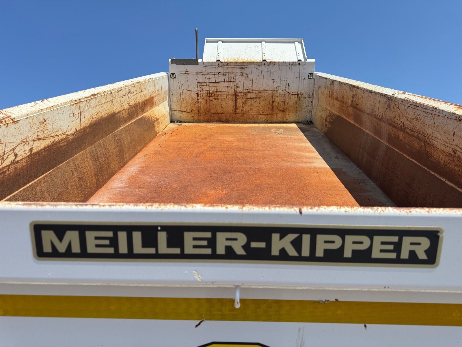 Fahrzeugabbildung Mercedes-Benz 3343 Arocs 4 Allrad 6x6 MEILLER  Only 34.000 Km