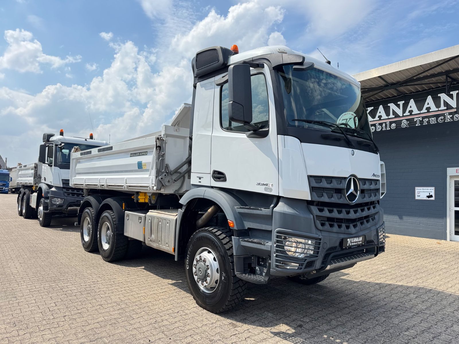 Fahrzeugabbildung Mercedes-Benz 3343 Arocs 4 Allrad 6x6 MEILLER  Only 39.000 Km