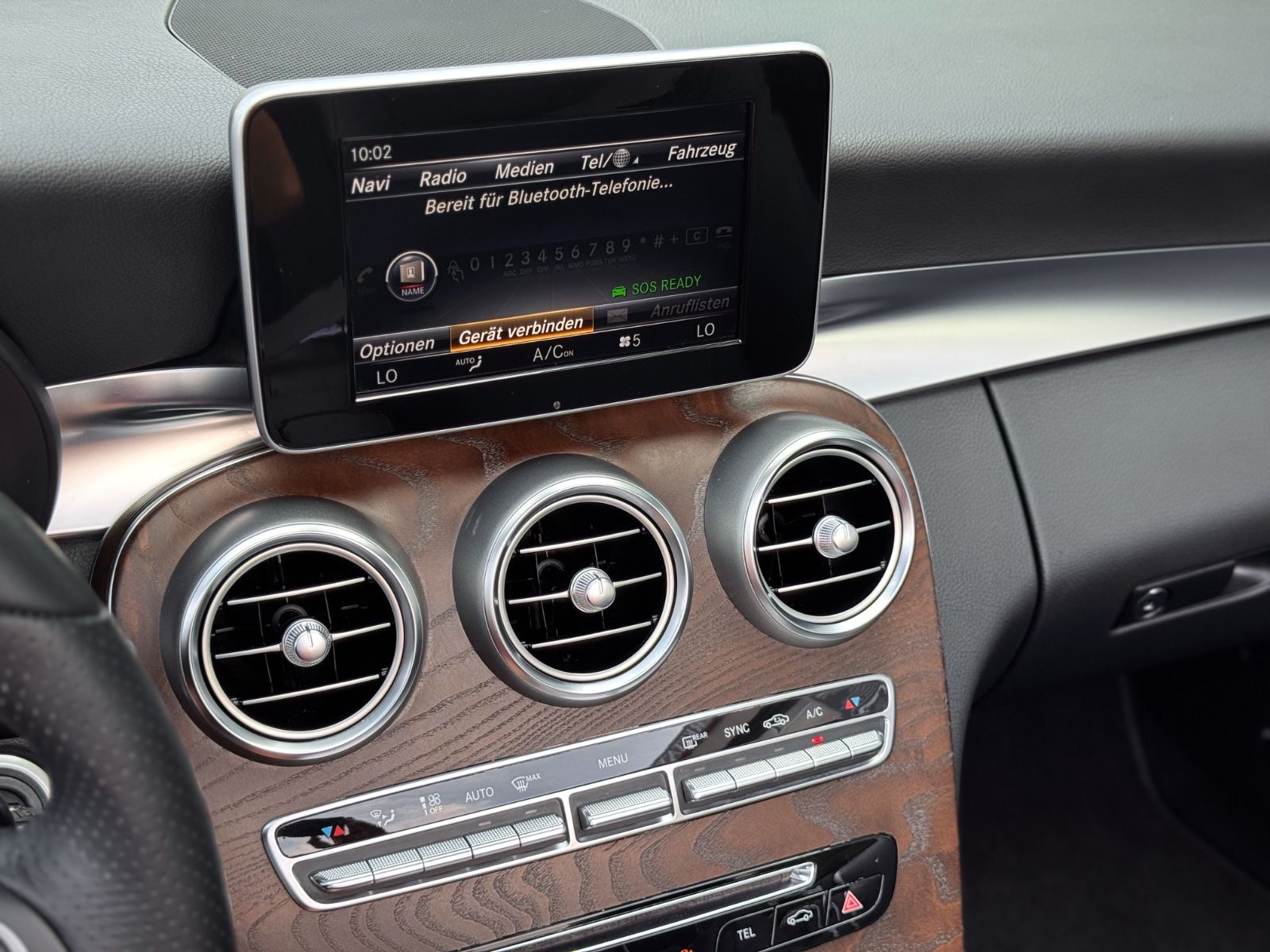 Fahrzeugabbildung Mercedes-Benz C 400 Cabriolet 9G 4Matic *NAVI|CAM|MEMORY|LED*